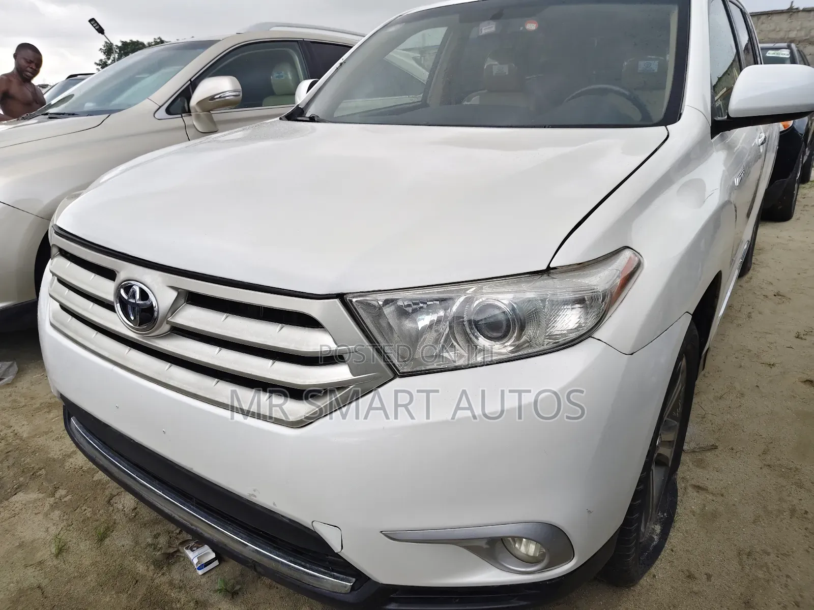 Toyota Highlander Limited 2012 White