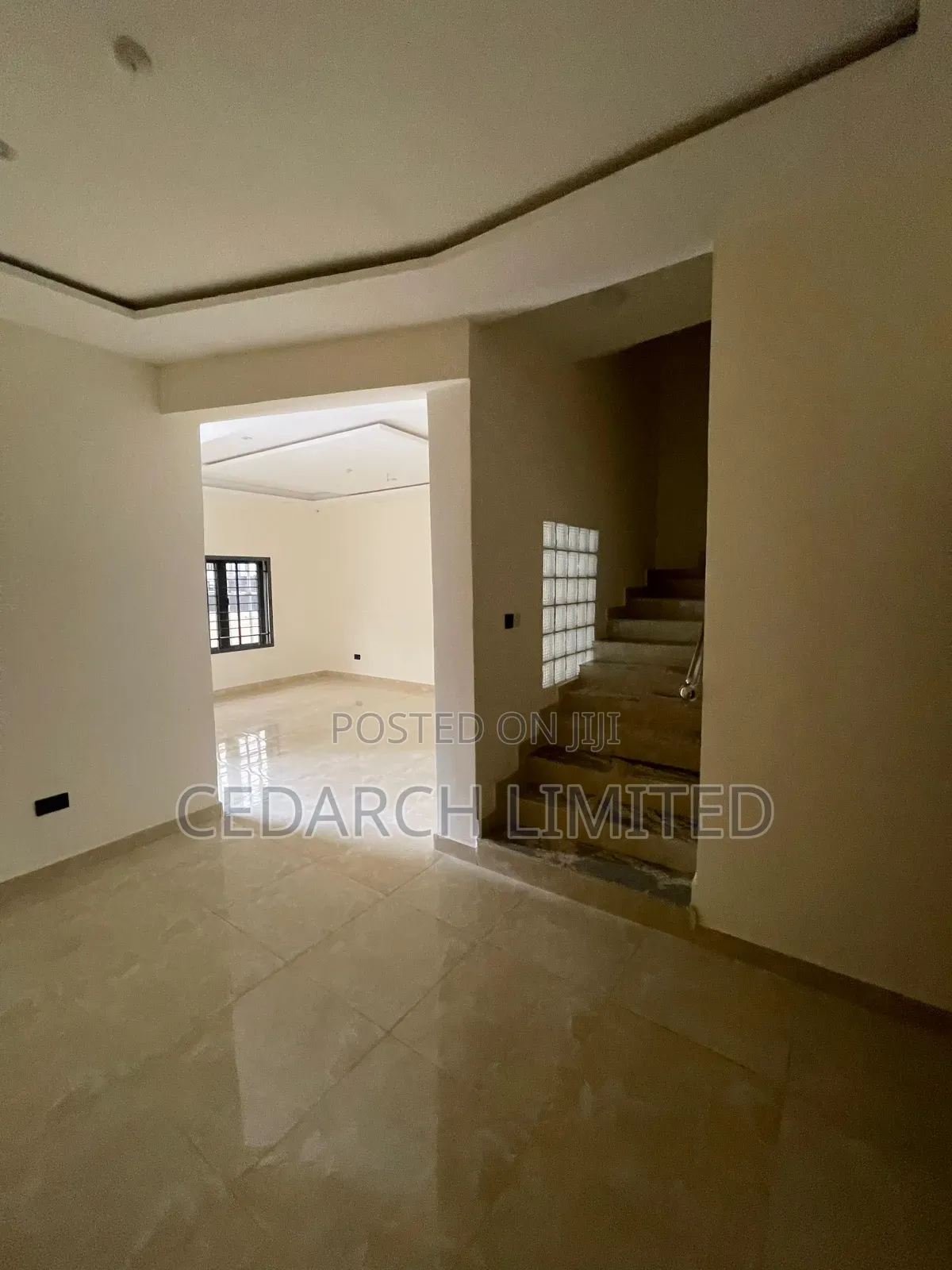 4bdrm Townhouse/Terrace in Jahi for sale