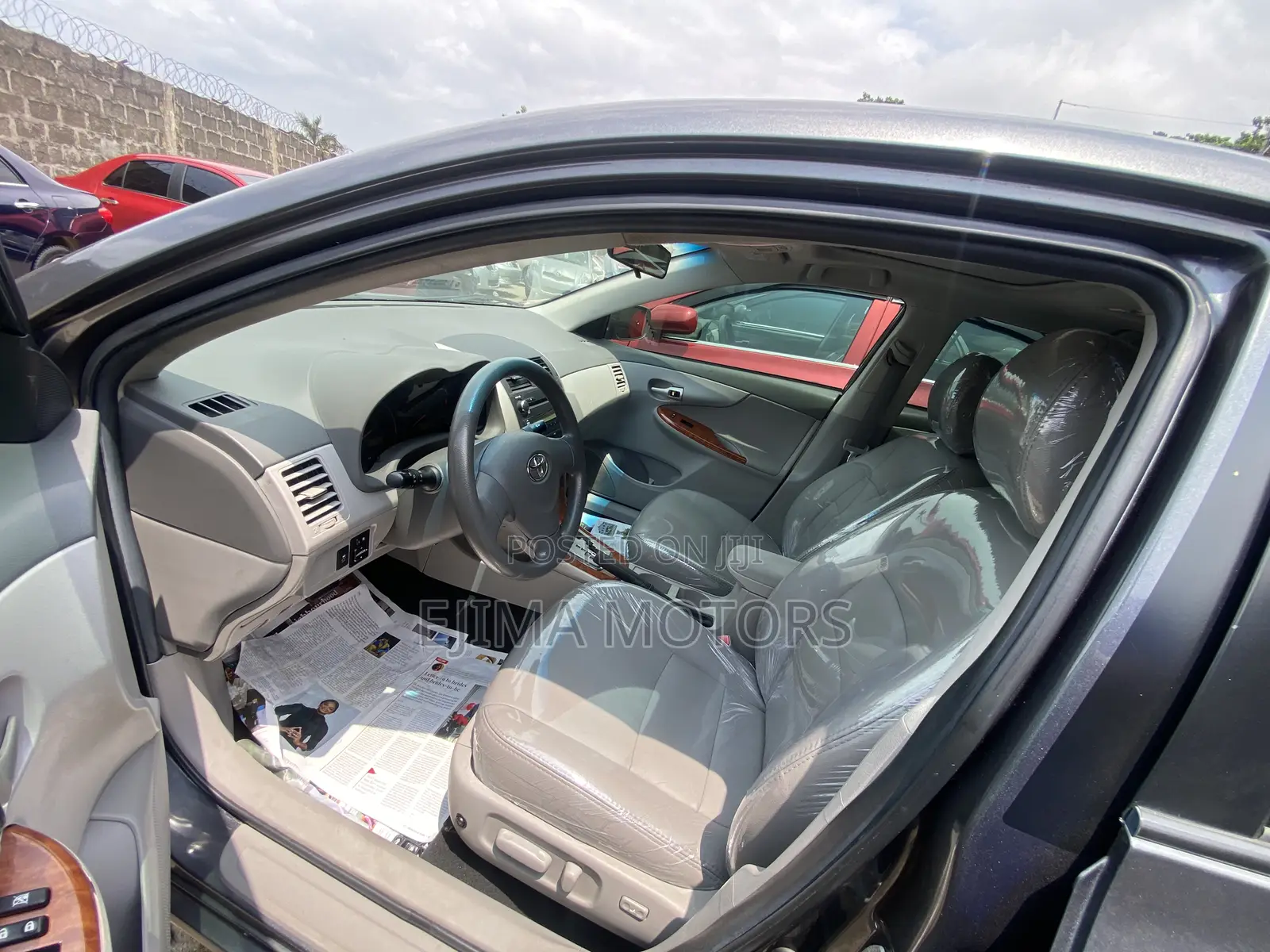 Toyota Corolla 2011 Gray