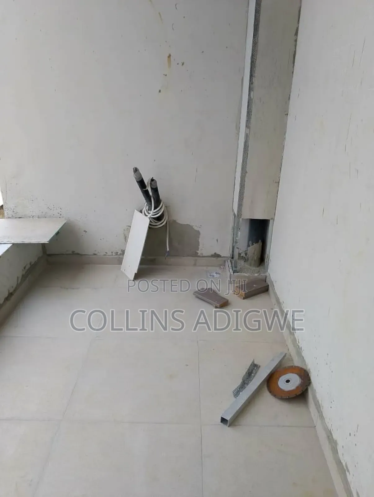 3bdrm Apartment in Vi Lagos, Victoria Island for sale