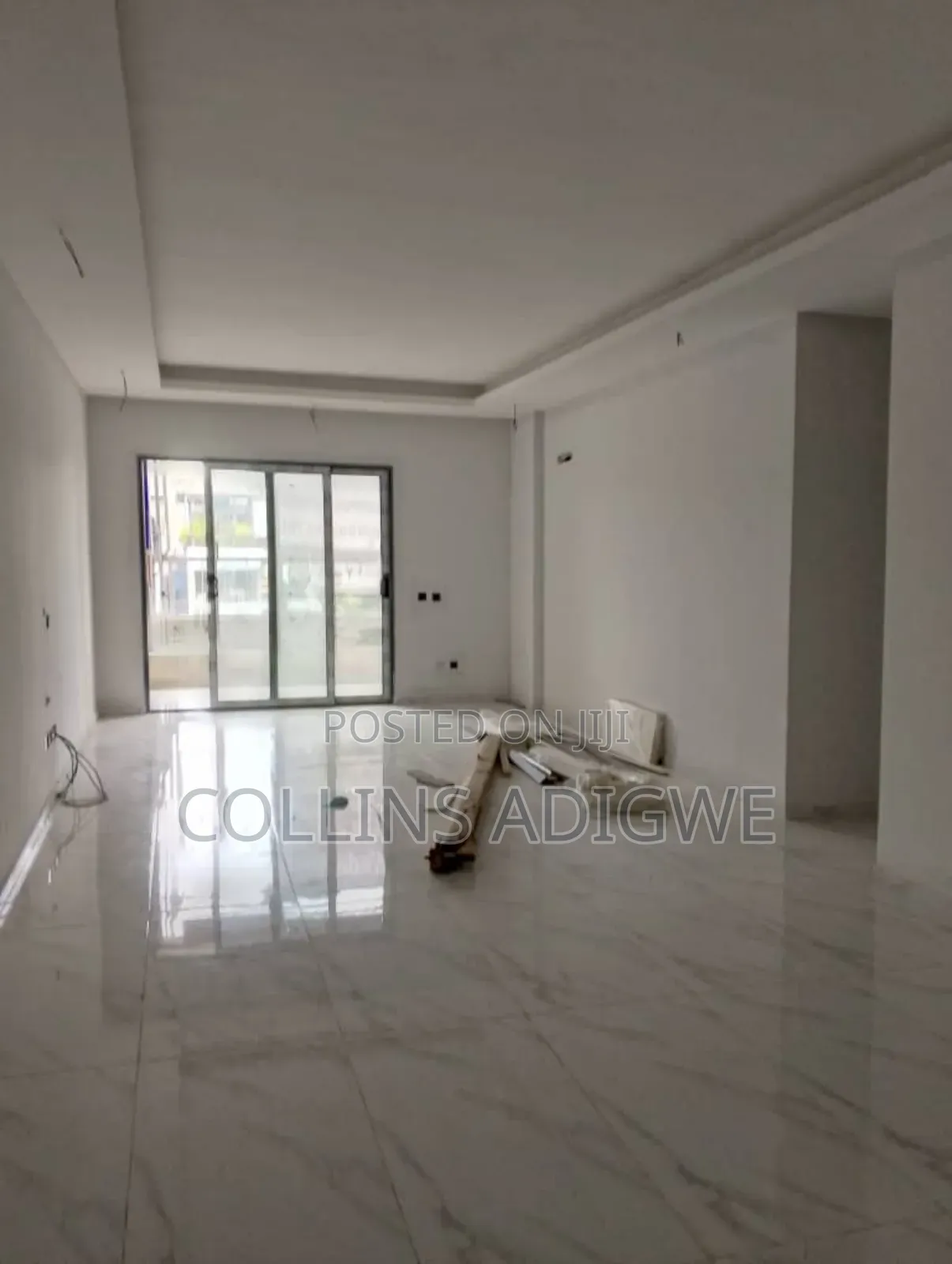 3bdrm Apartment in Vi Lagos, Victoria Island for sale
