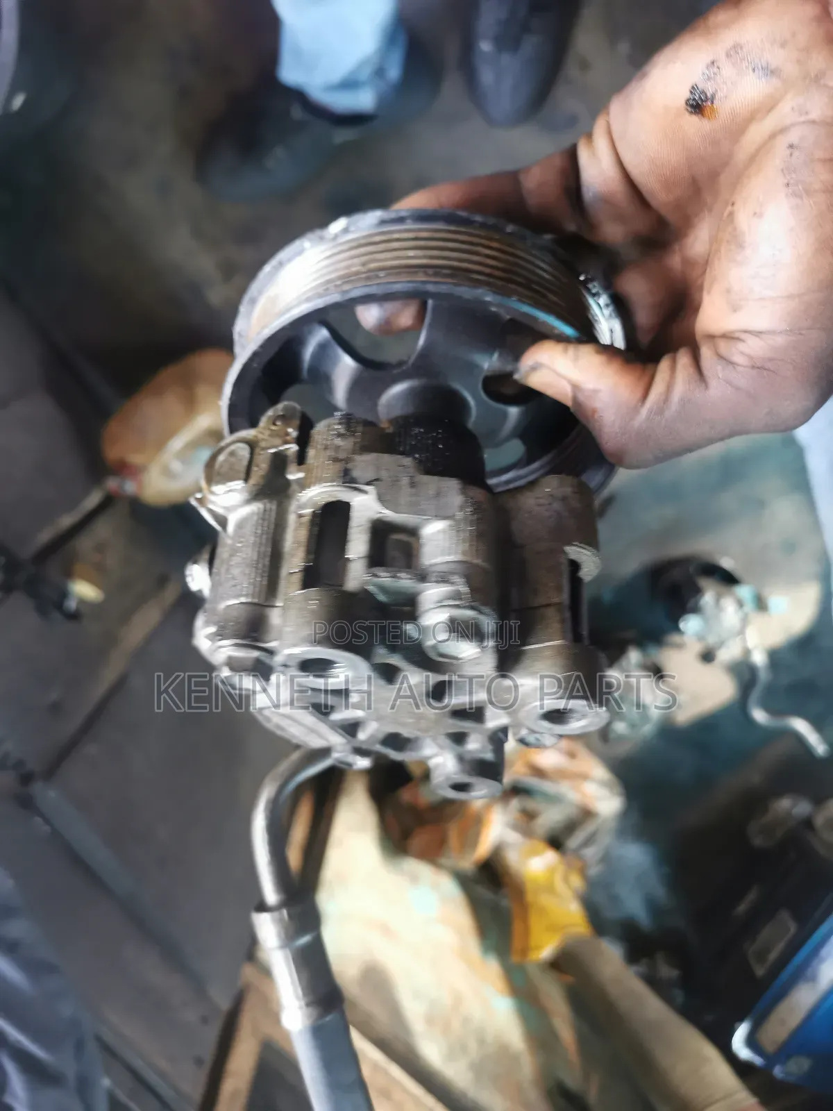 Power Steering Pump for Toyota Camry 2004/2007 Model