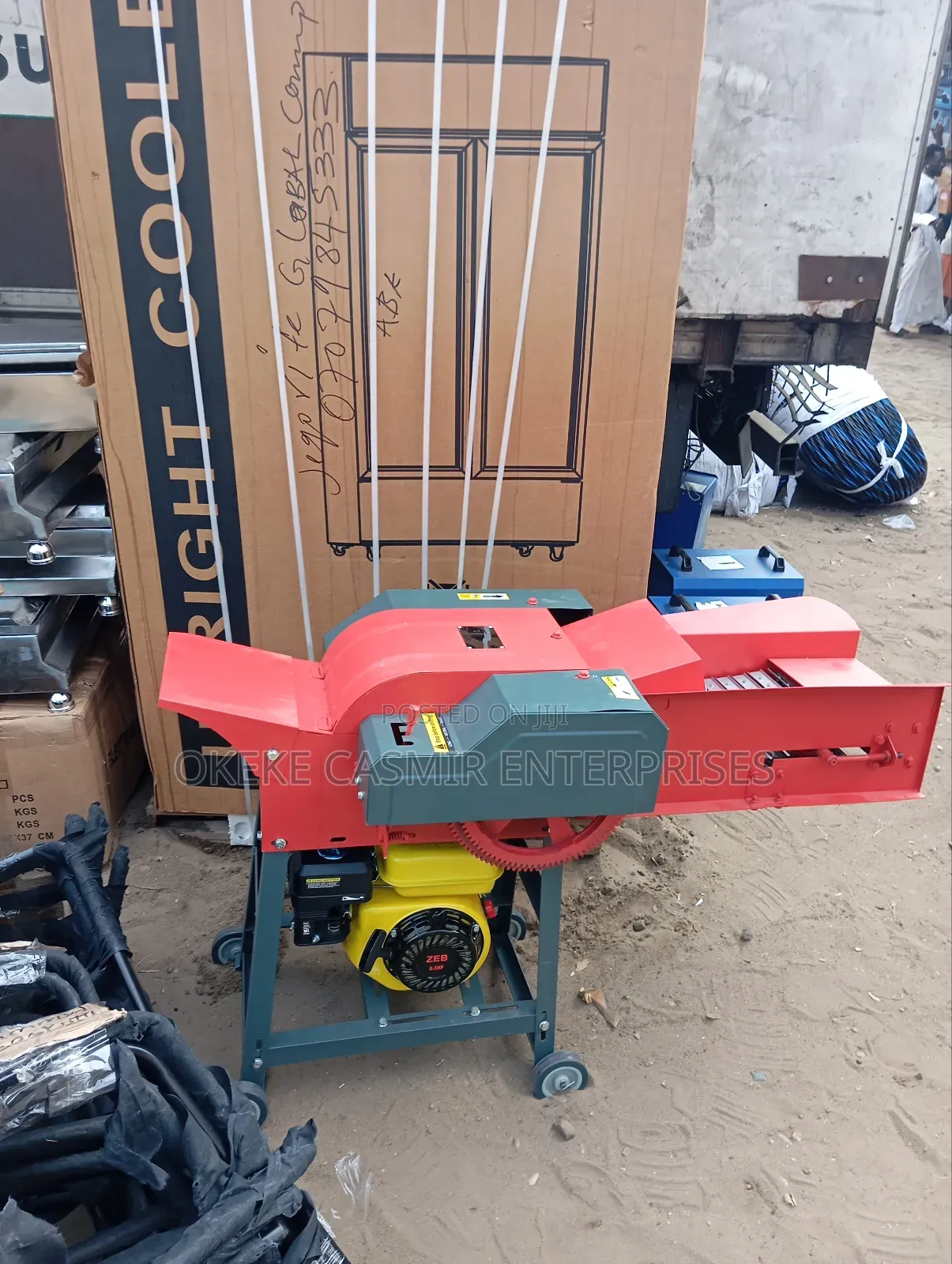 Chaff Cutter With Conveyor