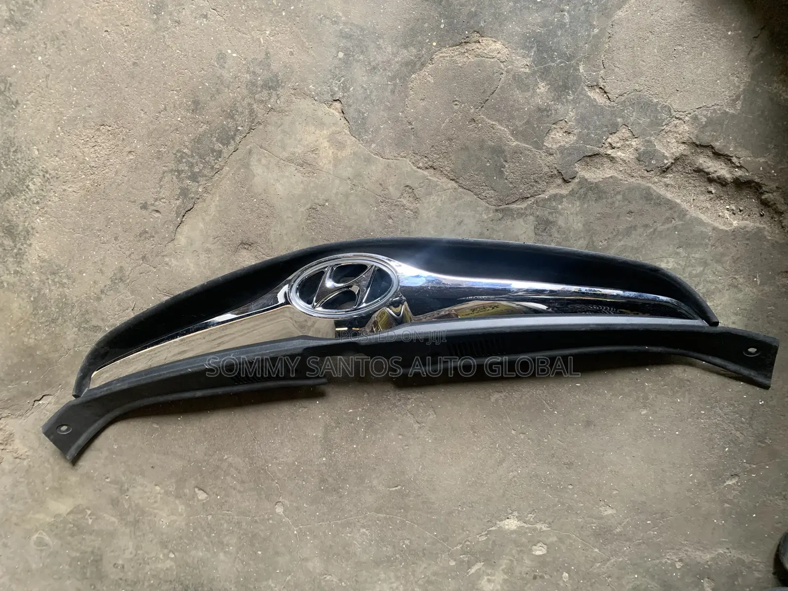 Front Grille Hyundai I30 2014 Available