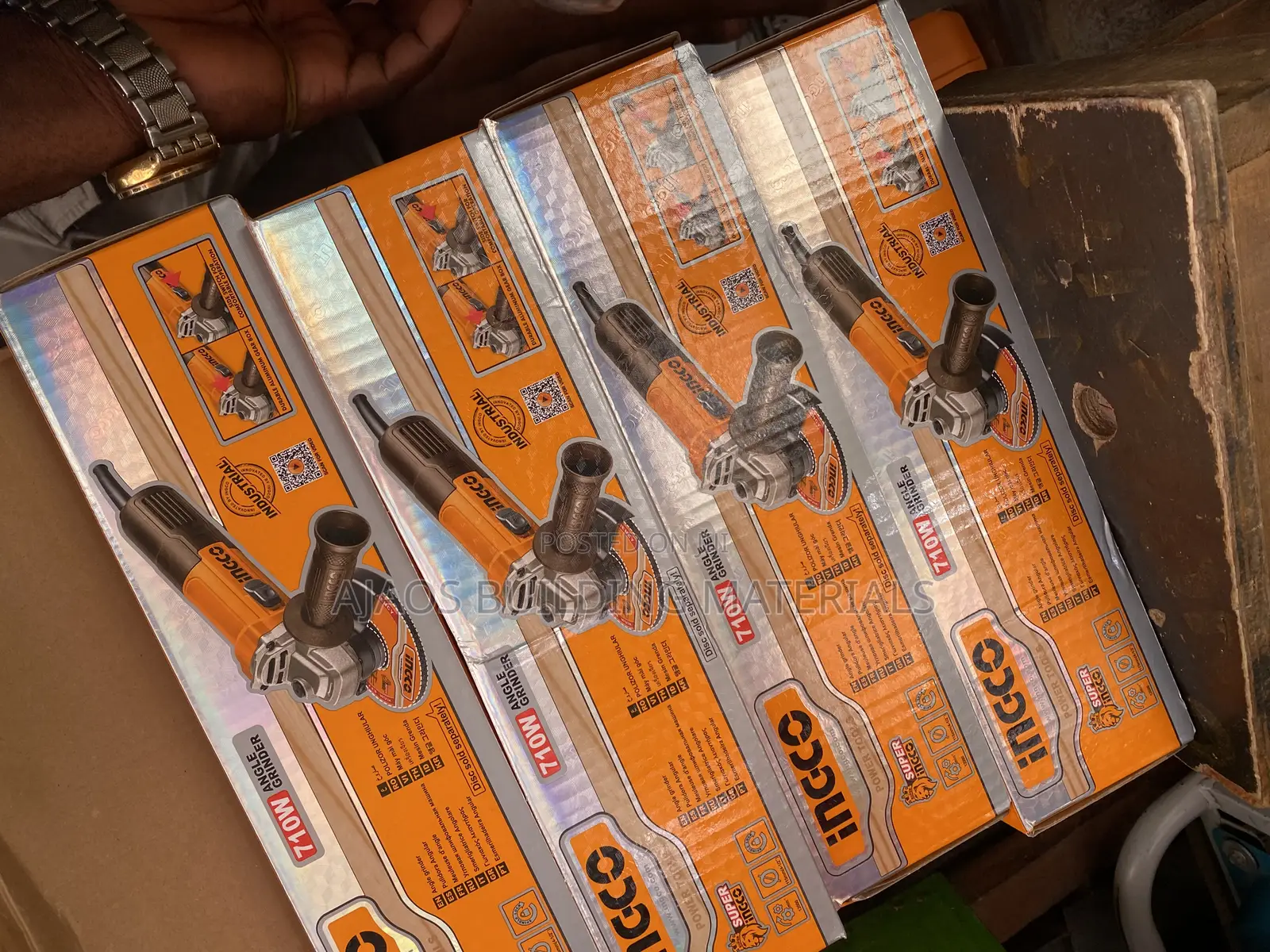 710w Angle Grinder