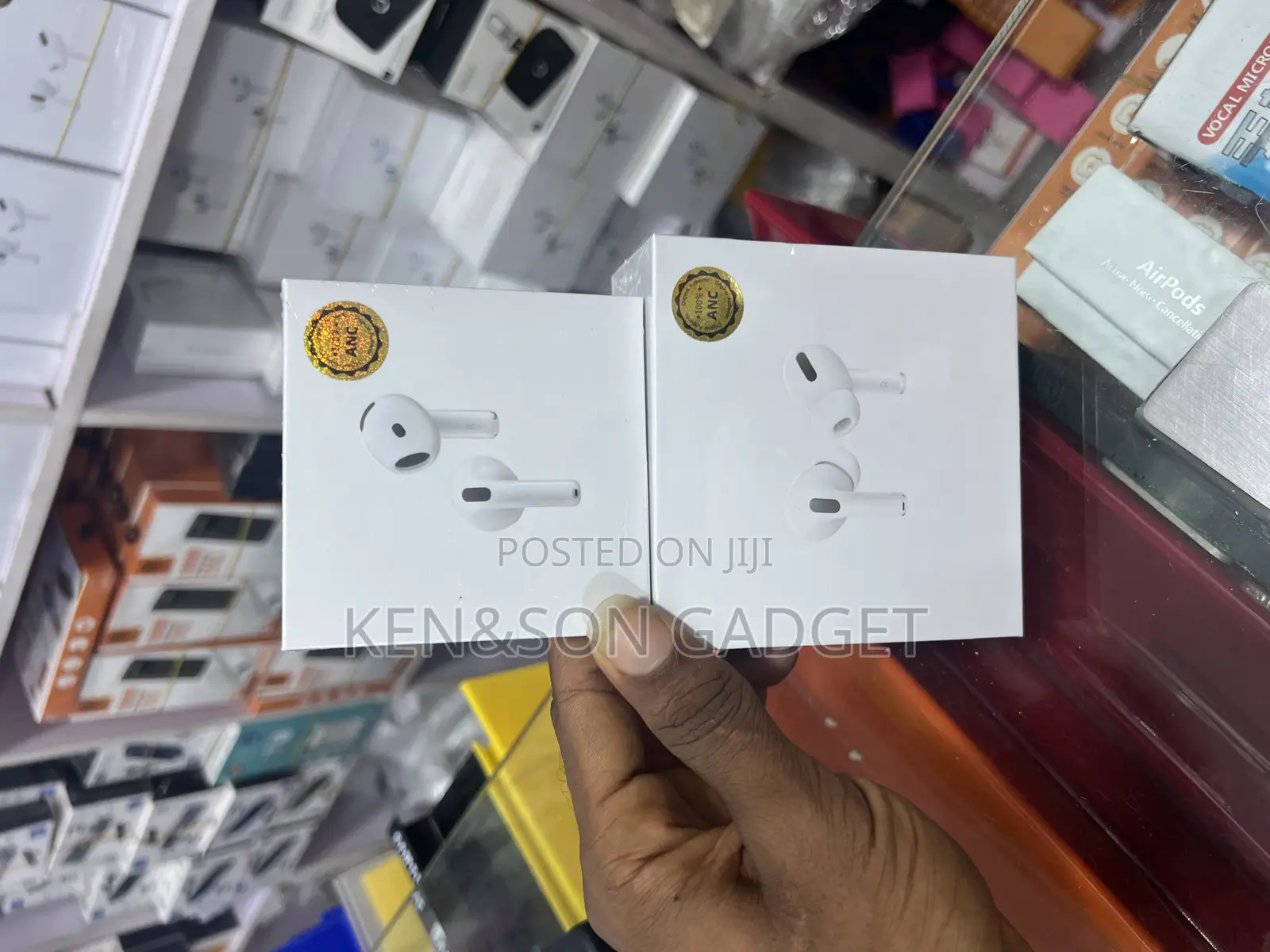 iPhone Airpod 3 and Airpod T
