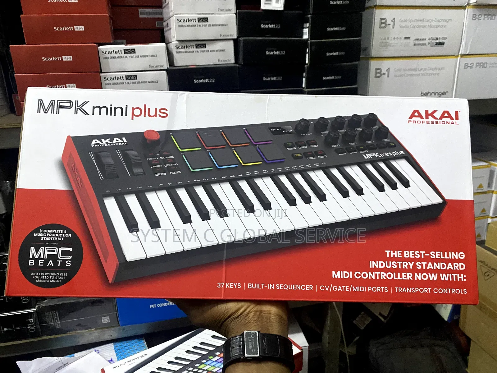 Akai MPK Mini Plus