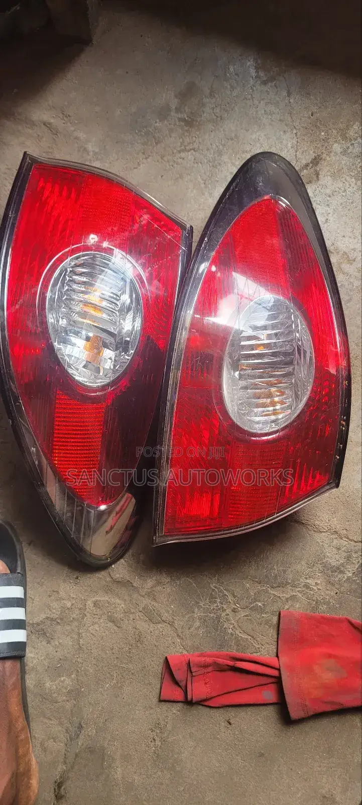 Rear Light Lexus Es300