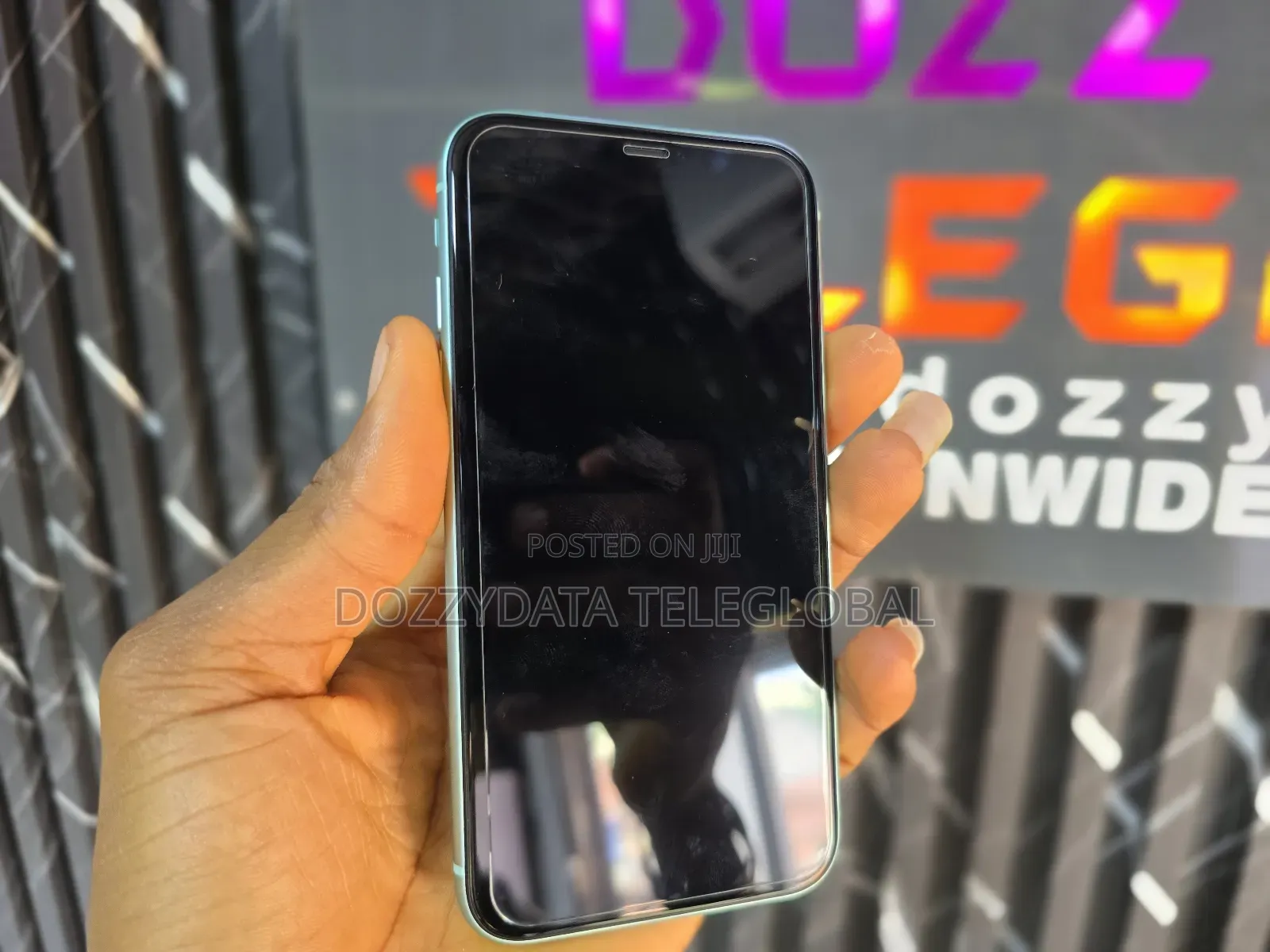 Apple iPhone 11 64 GB Blue
