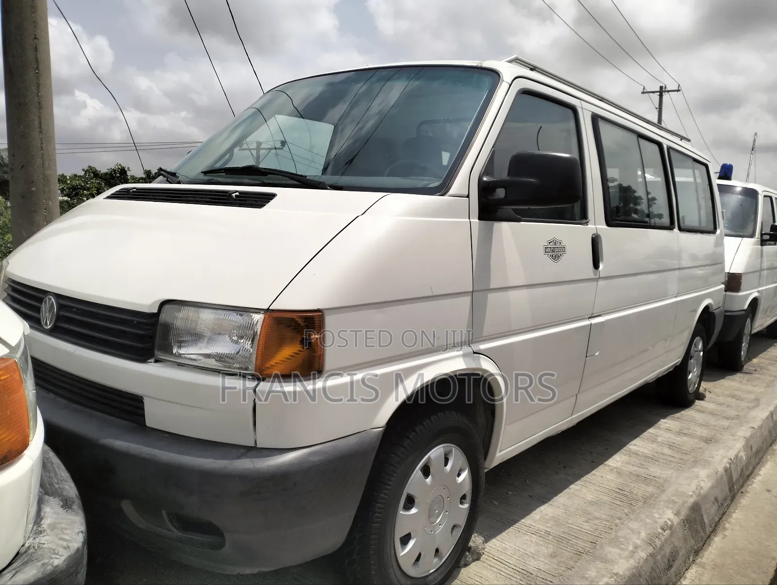 Volkswagen Transporter 2002 White