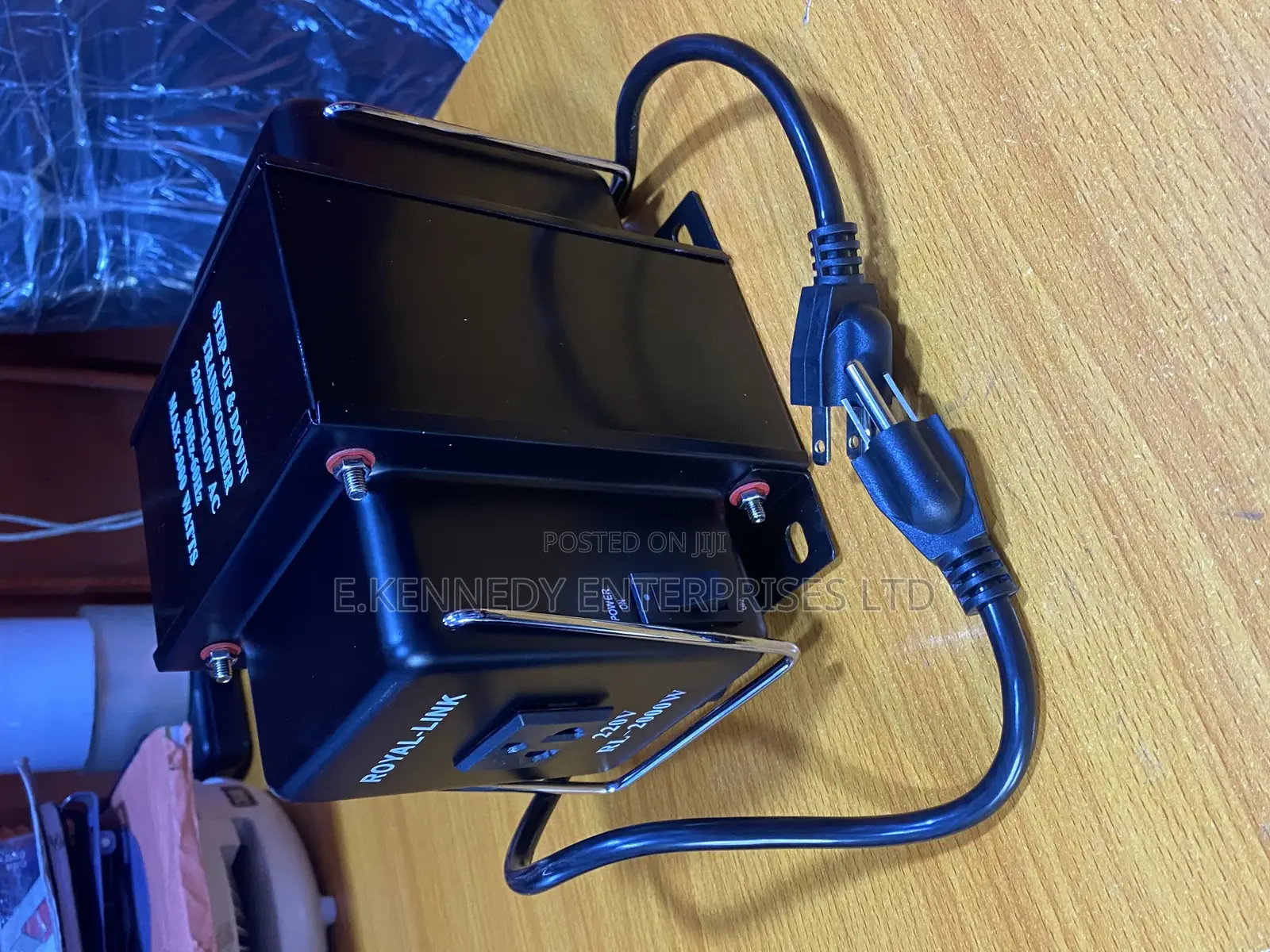 2000 Watts Step-Up and Down Heavy Duty Transformer