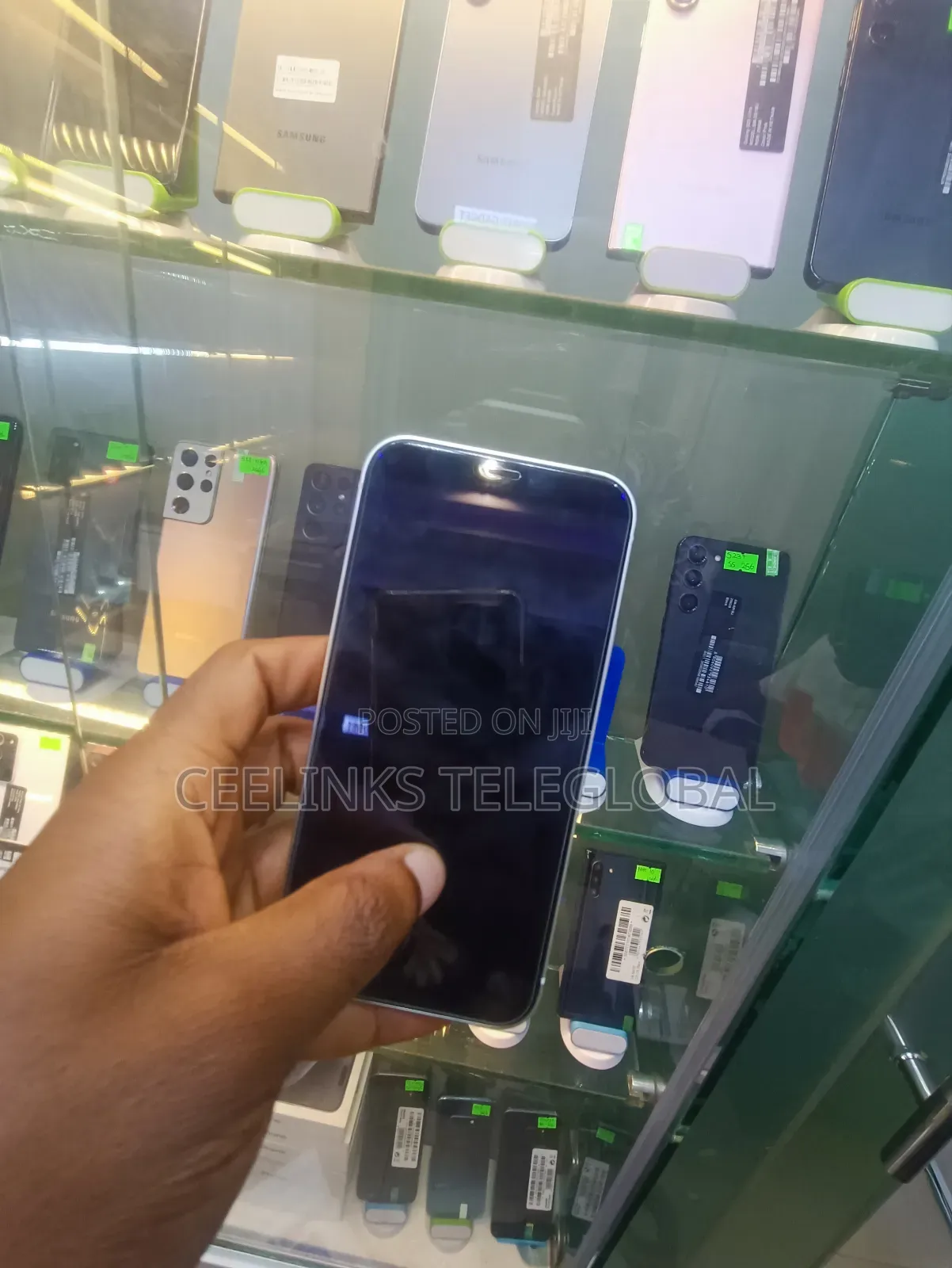 Apple iPhone 12 64 GB Silver