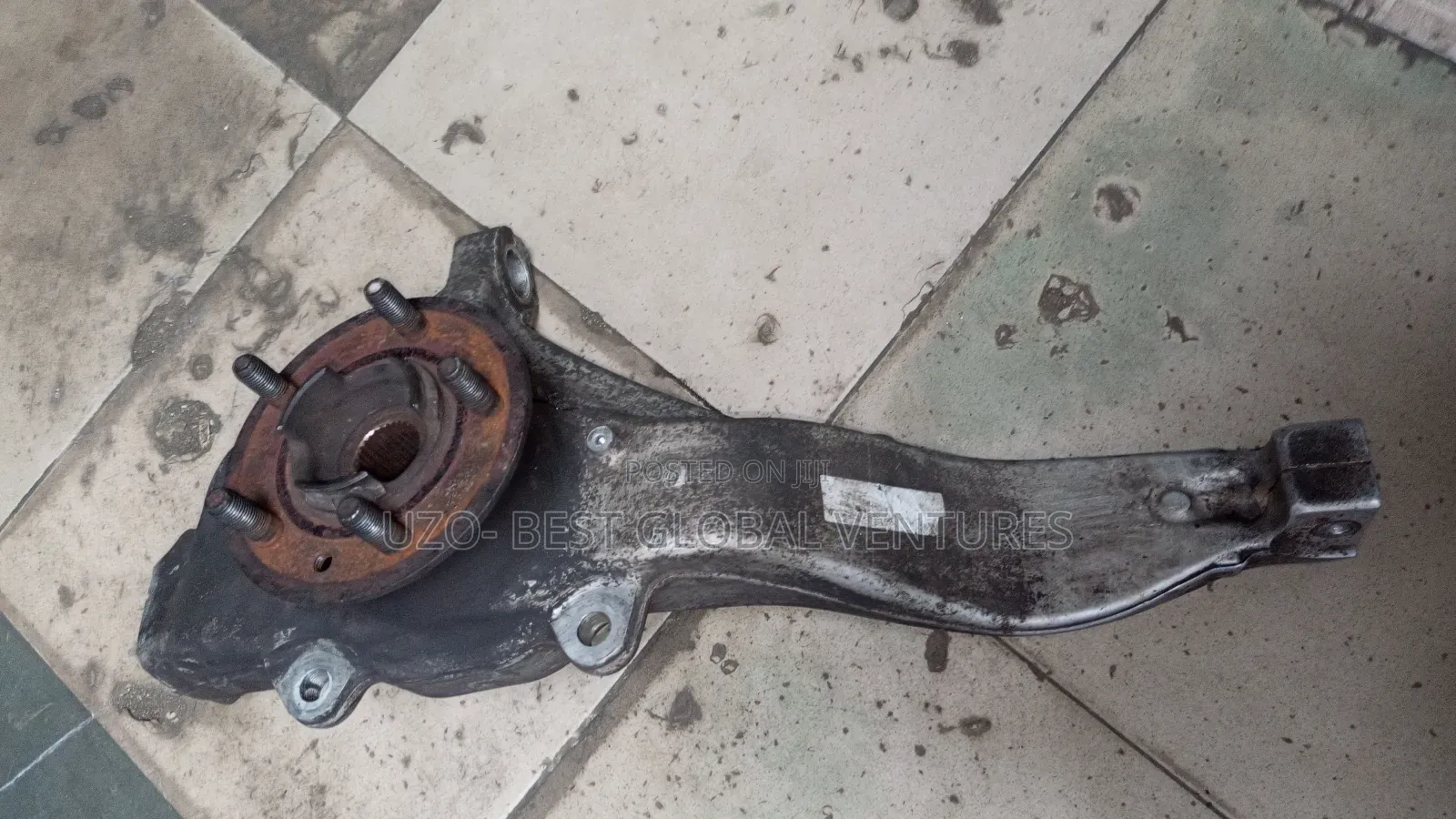 Front Hub Range Rover Vouge 2015