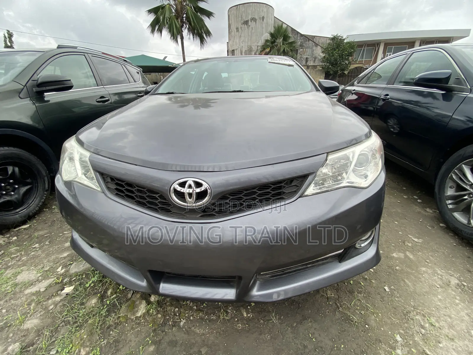 Toyota Camry 2014