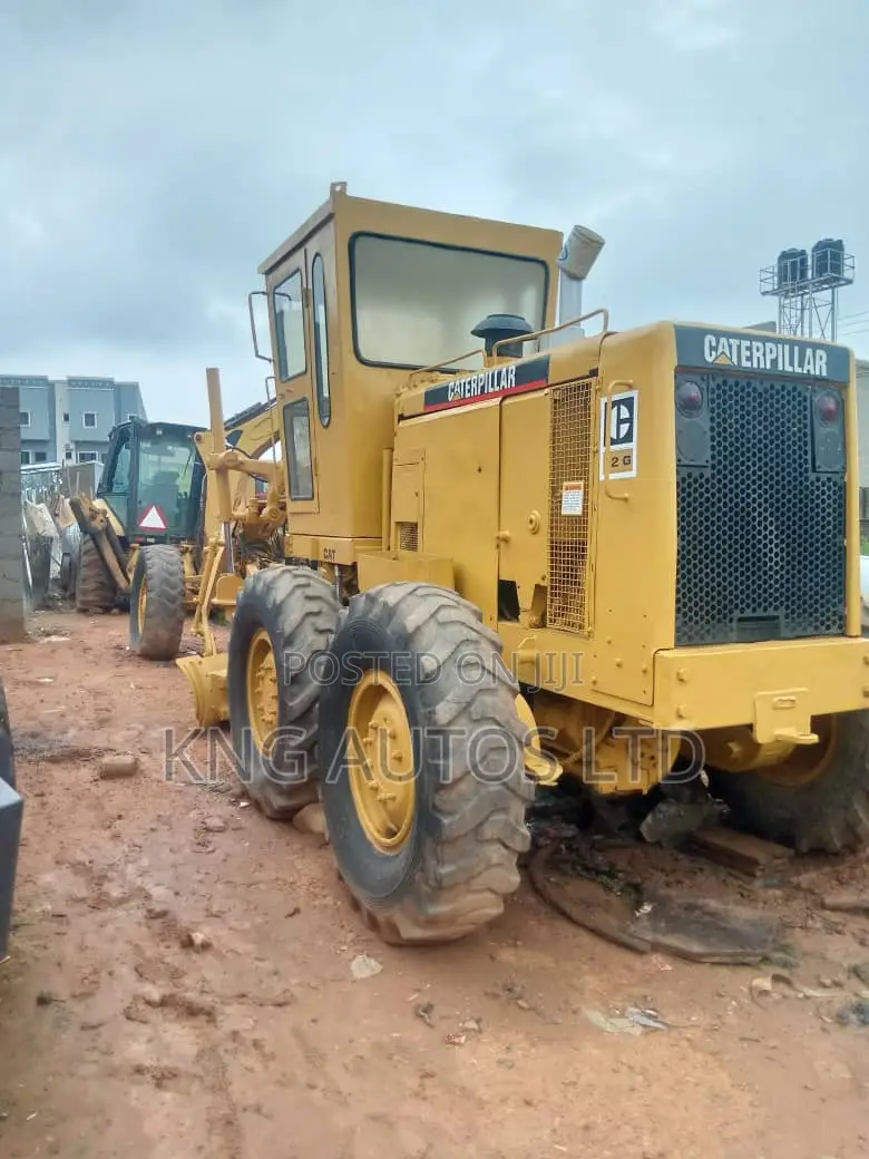 Caterpillar 12g Grader