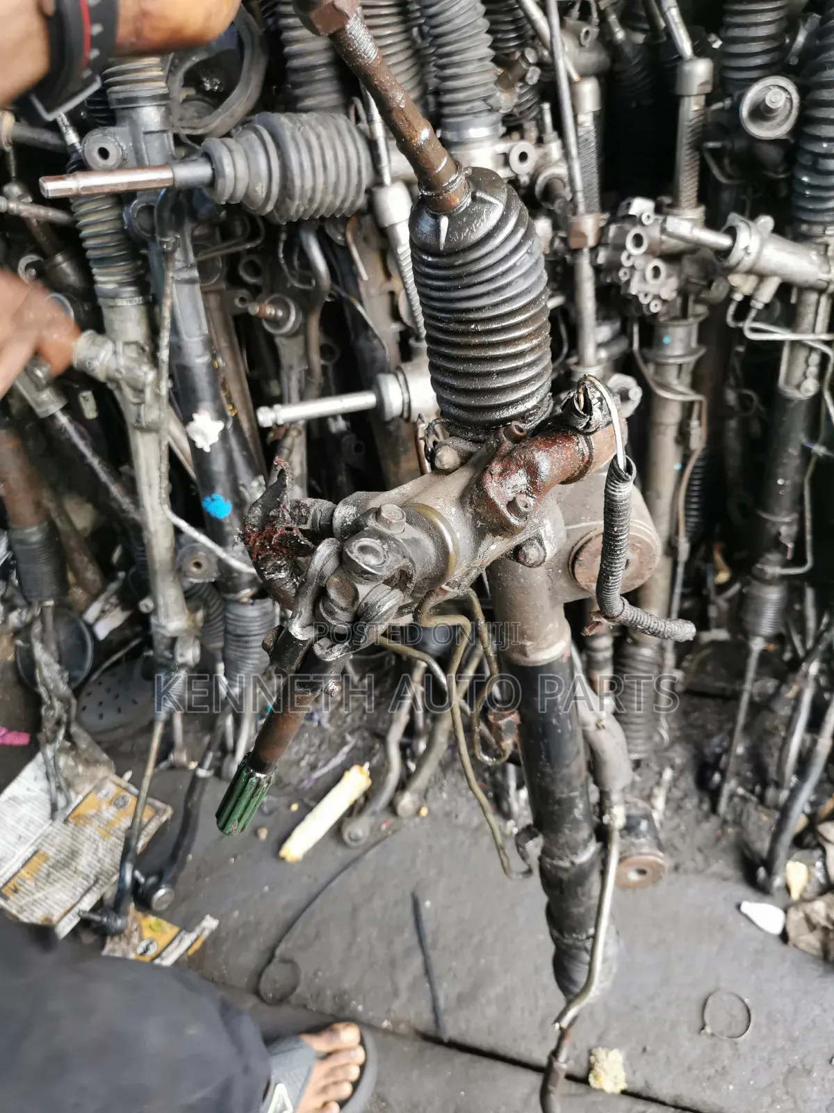 Power Steering Rack for Infiniti M35