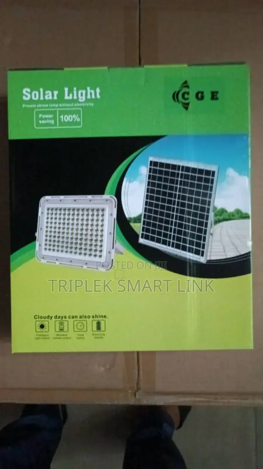 200 Watts Solar Flood Light With Panel