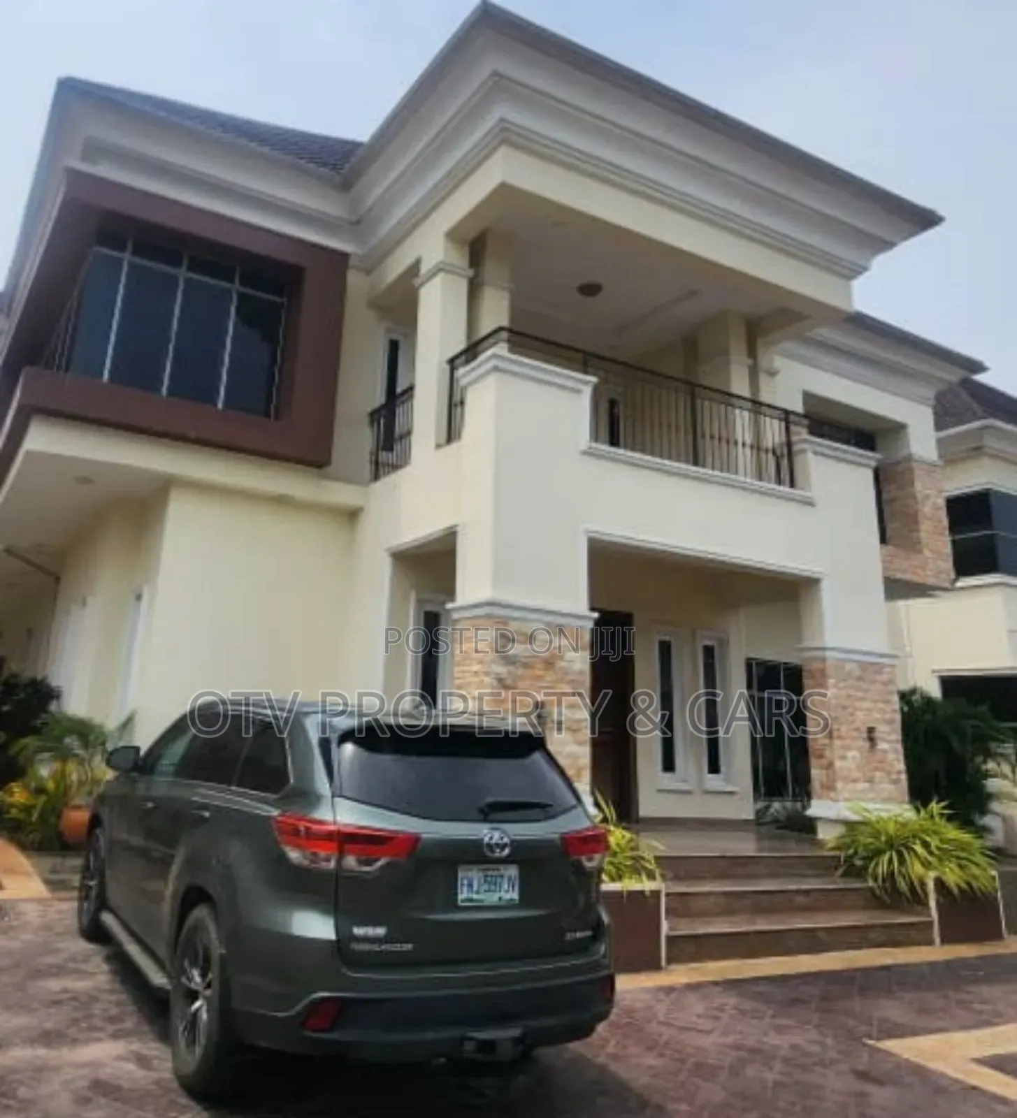 Furnished 6bdrm House in Lekki for sale