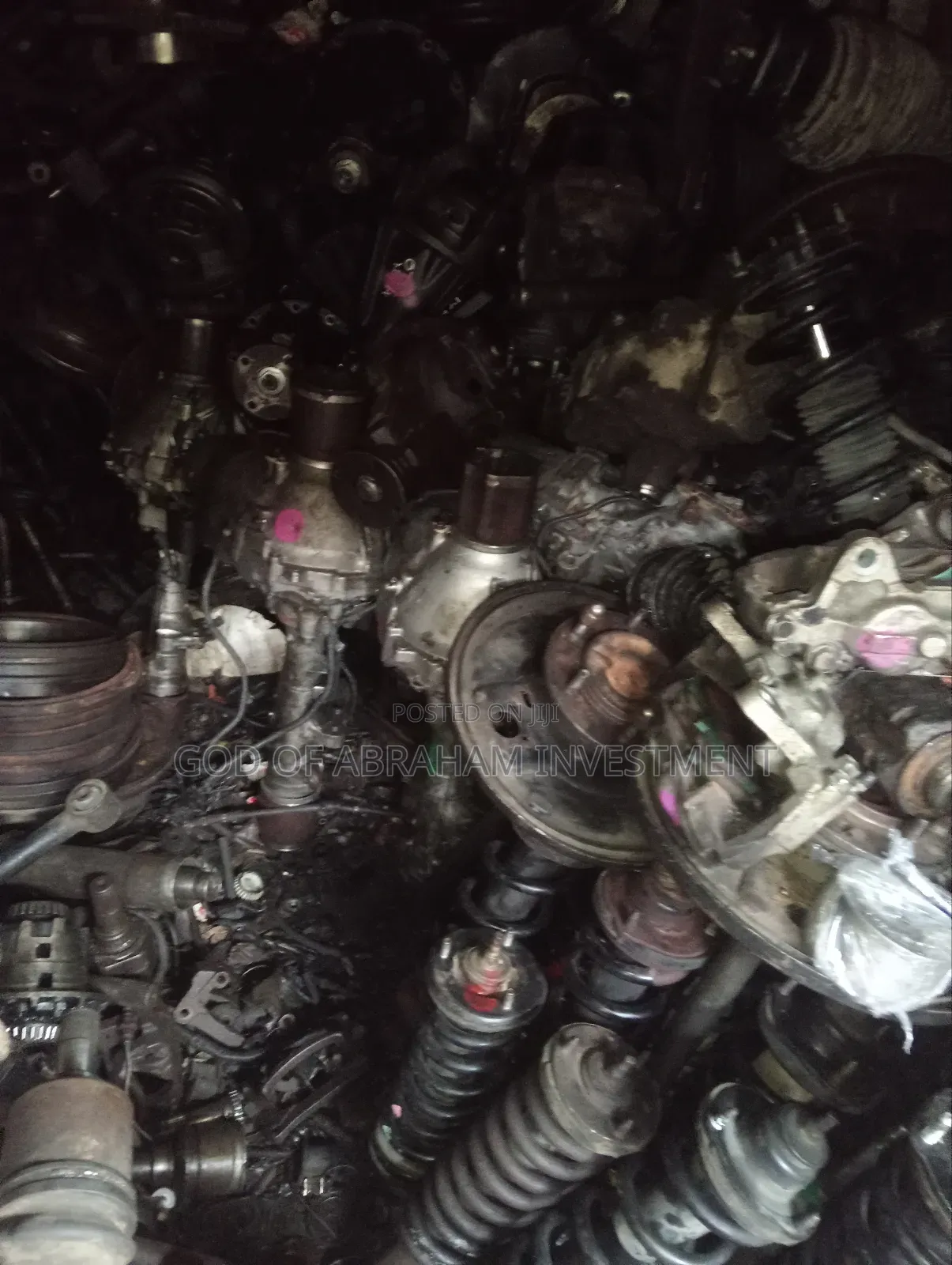 Toyota Landcruiser Complete Hub and Shock Absorber 2020 Mode