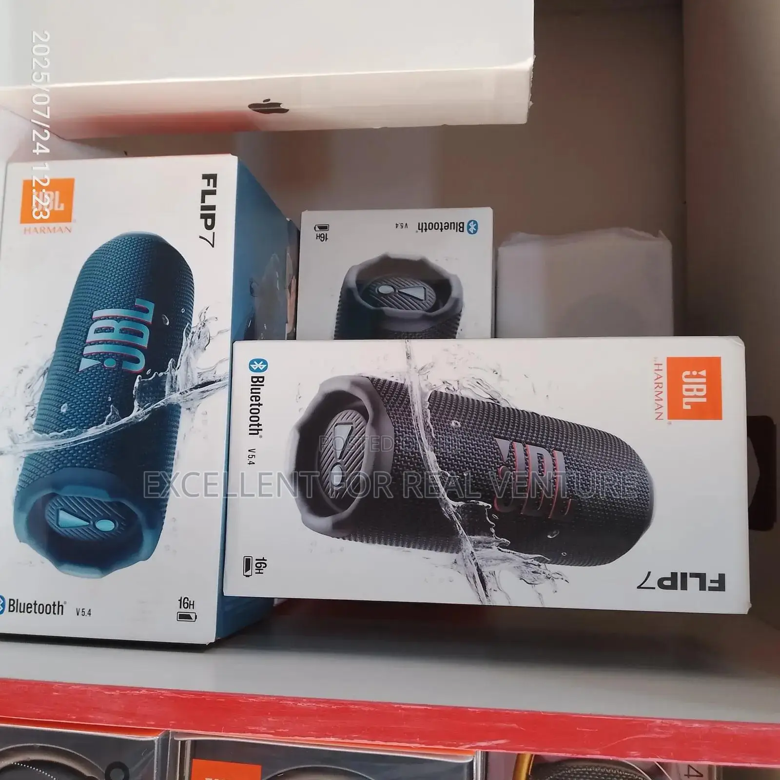 Flip 7 Bluetooth Speaker