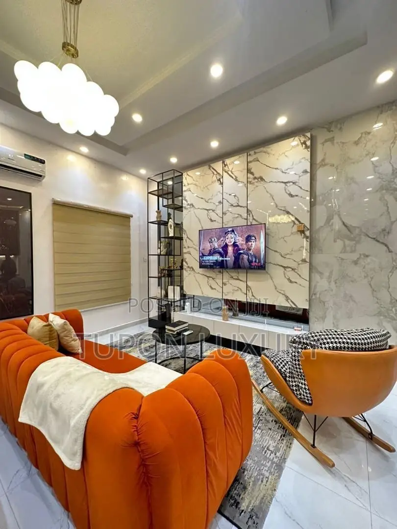 Standard Luxury Studio Apartment in Chevron