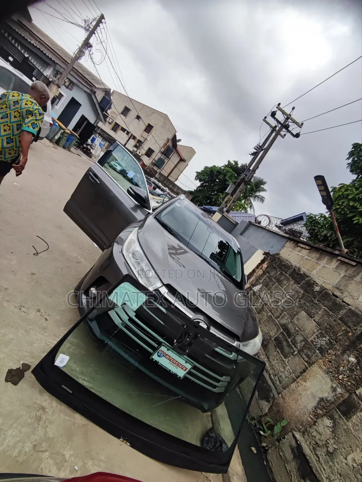 Toyota Highlander 2016 Windscreen Glass Installed Perfectly
