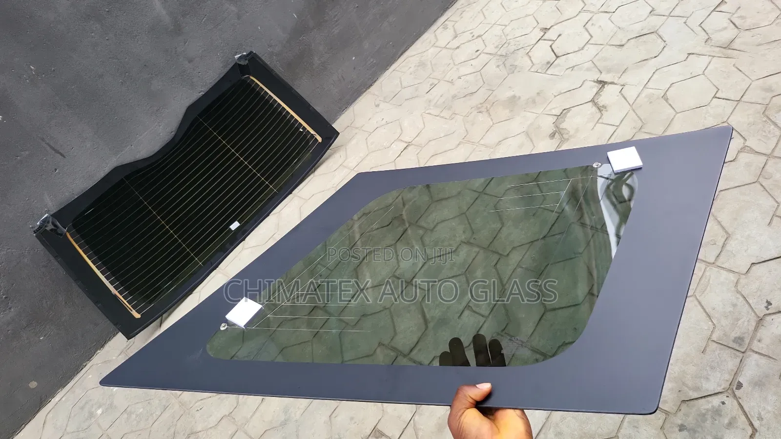 Range Evoque 2018 Back Glass & Vent Glass Available
