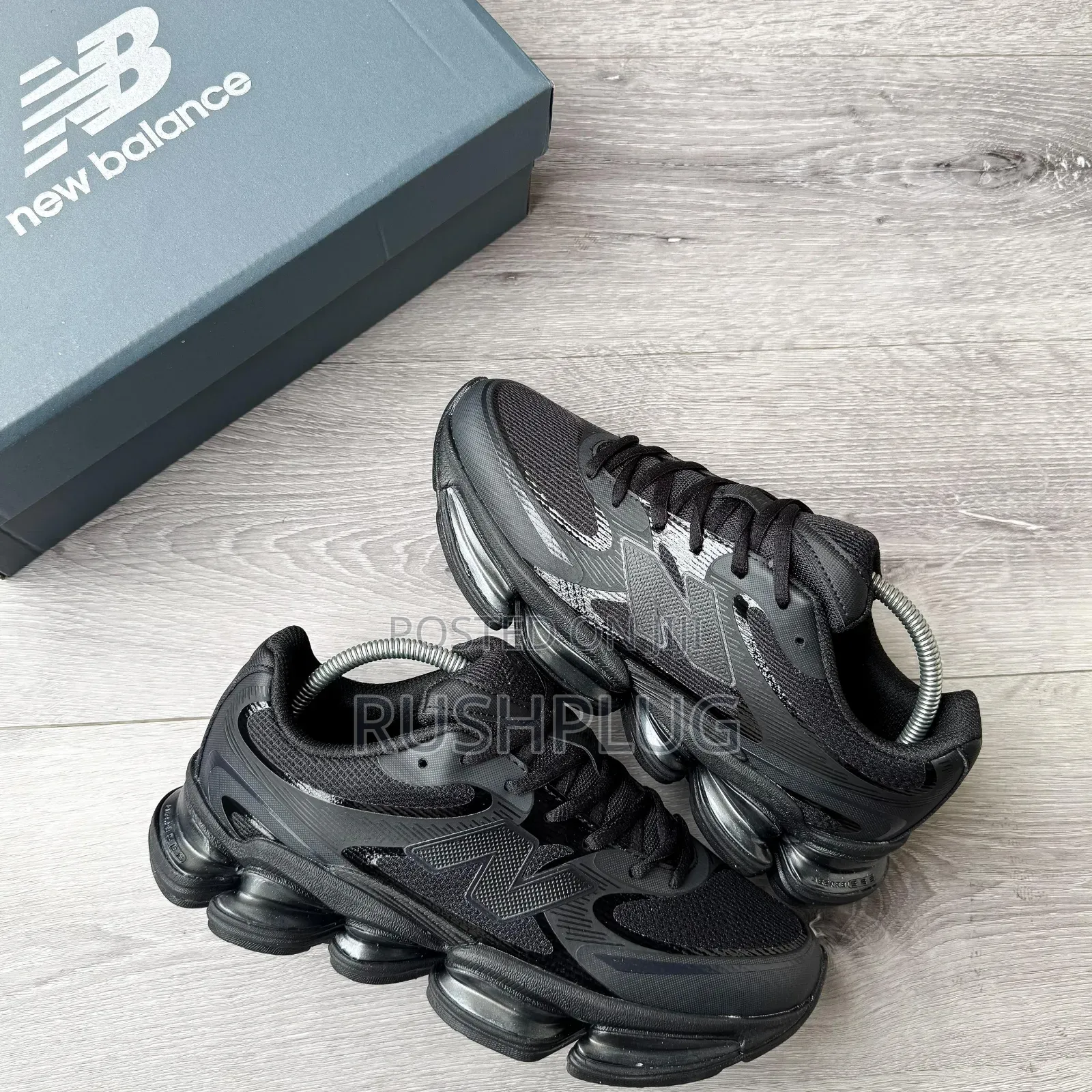 New Balance Abzorb 2000 “Triple Black”