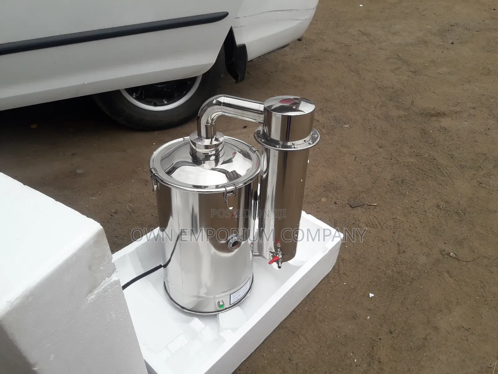 Manesty Water Distiller
