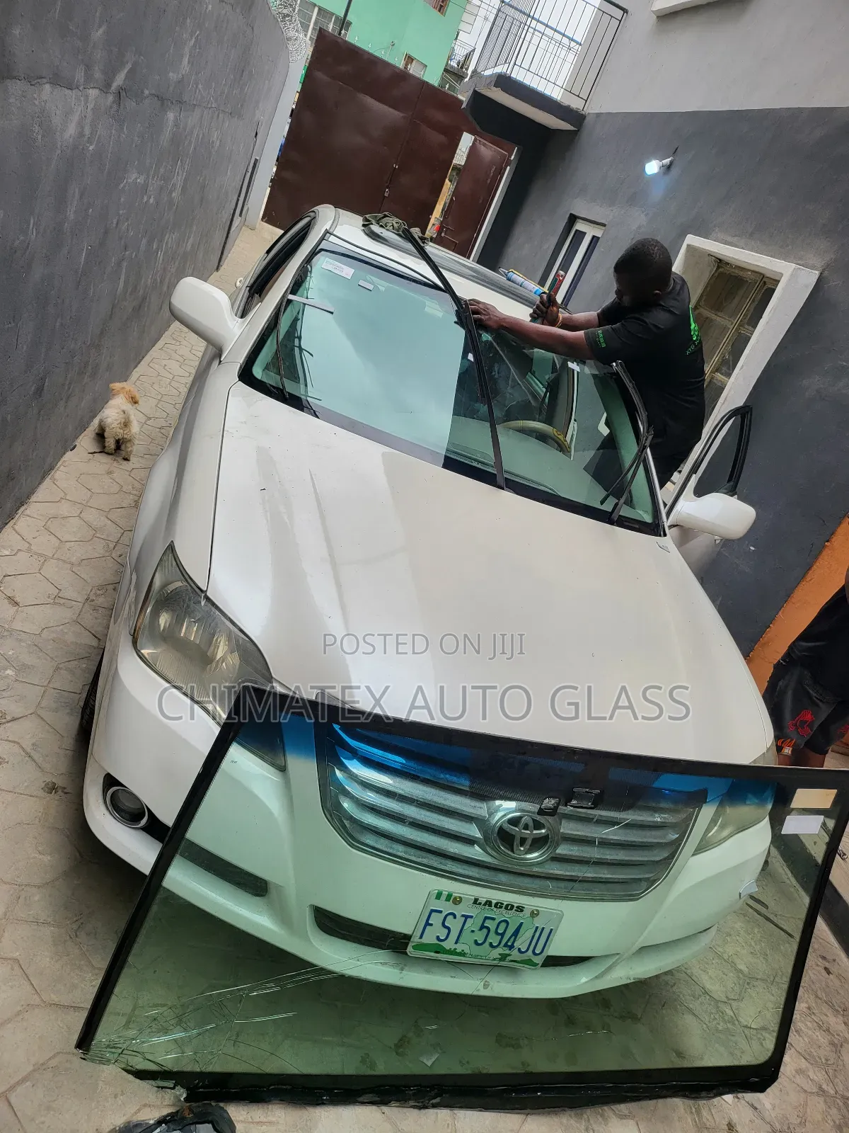 Toyota Avalon 2007 Windscreen Glass Available