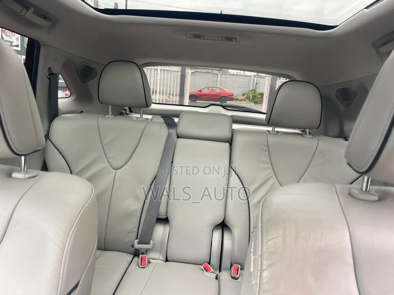 Toyota Venza AWD 2011 White