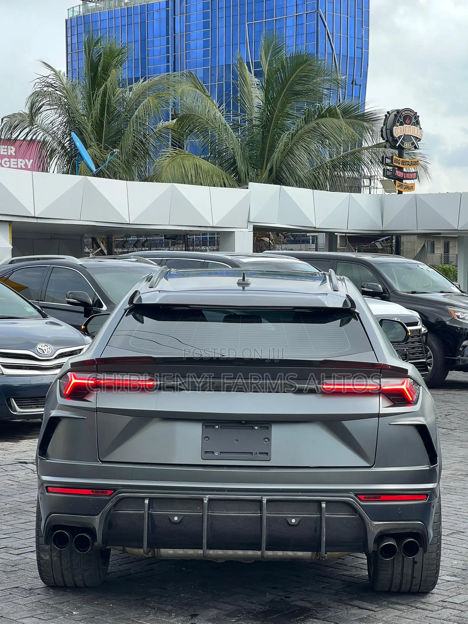 Lamborghini Urus Base 2019 Gray