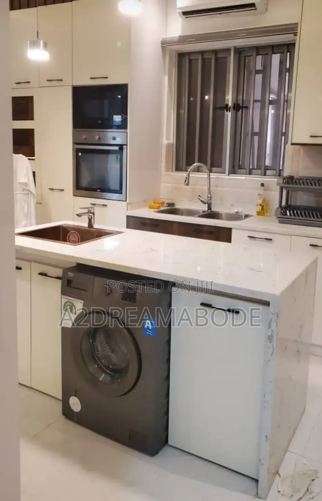Furnished 3bdrm Apartment in Ikeja Gra for rent
