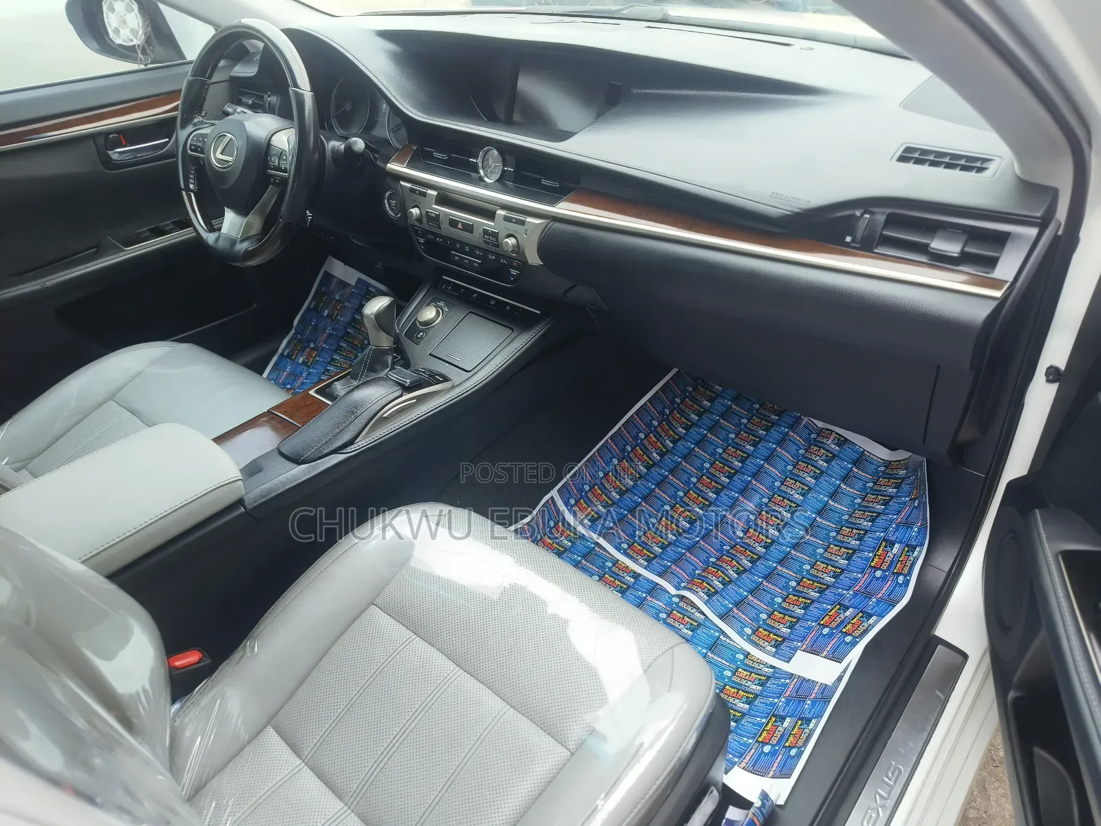 Lexus ES 350 FWD 2016 White