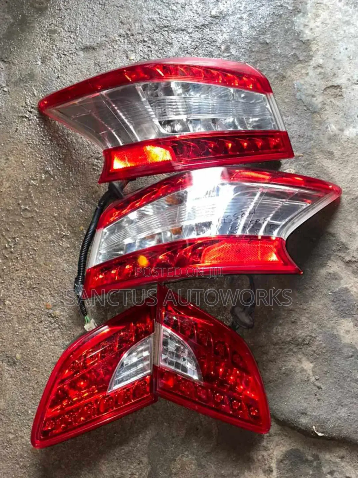 Rear Light Nissan Sentra 2014 Complete Back