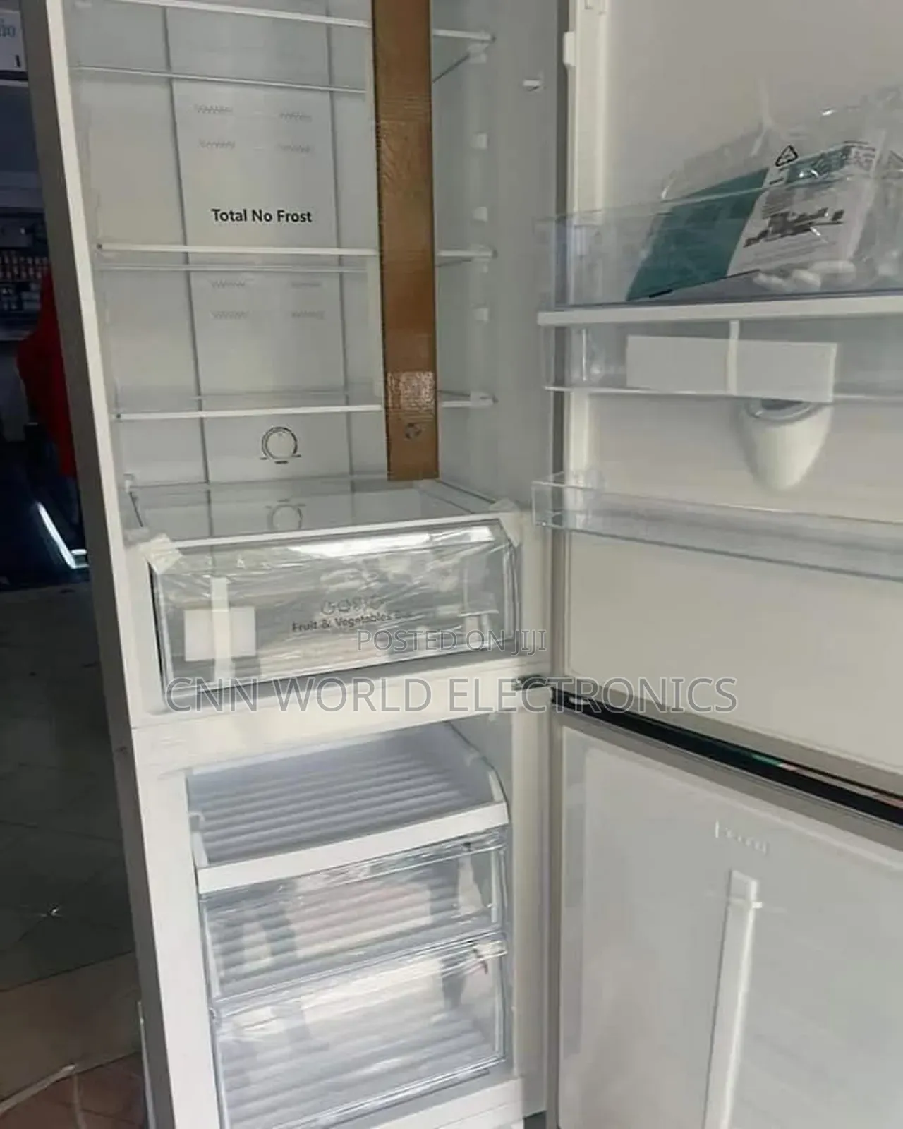 Hisense 264l Bottom Freezer Double Door Fridge Wit Dispenser