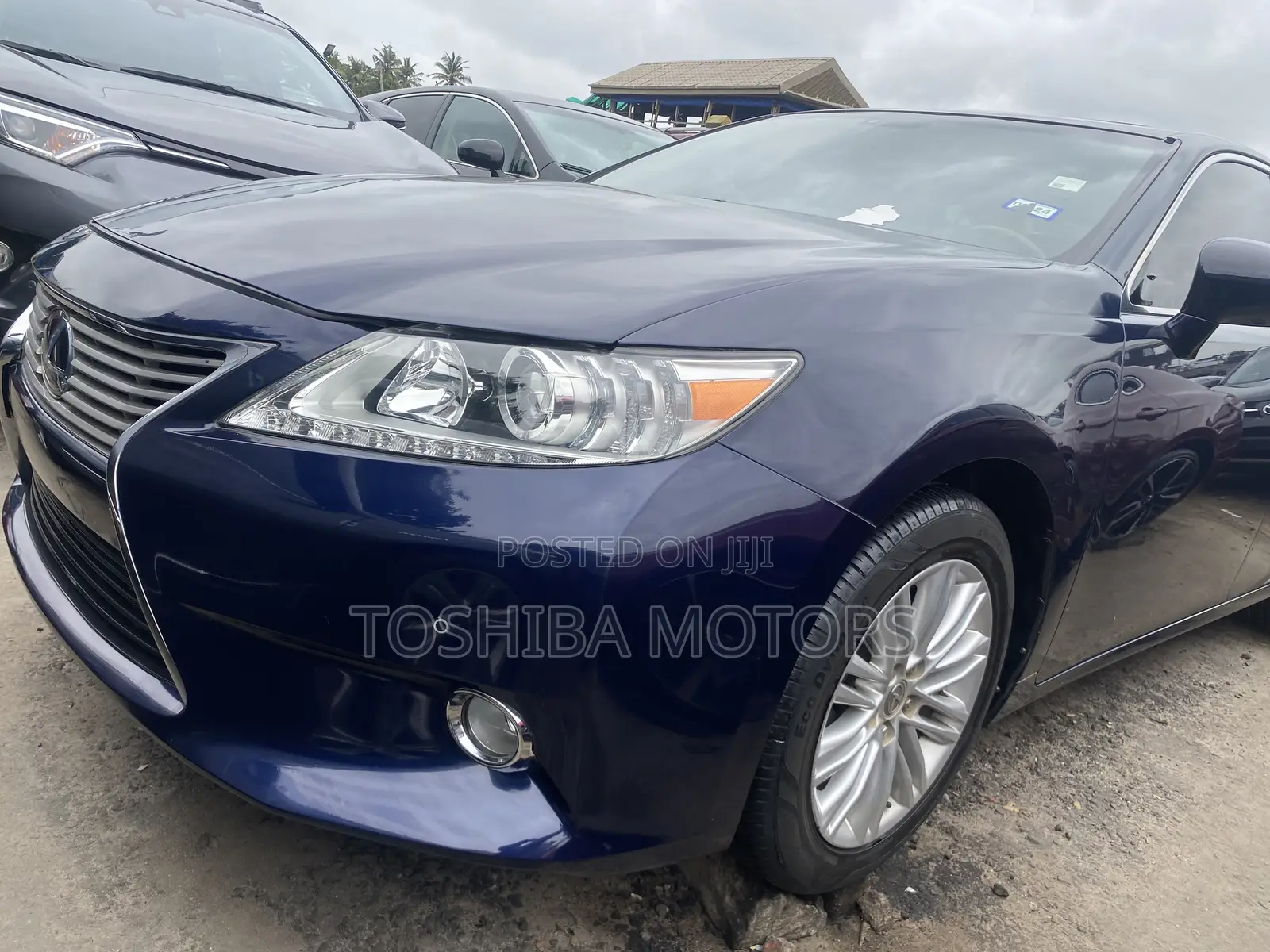 Lexus ES 350 FWD 2015 Blue