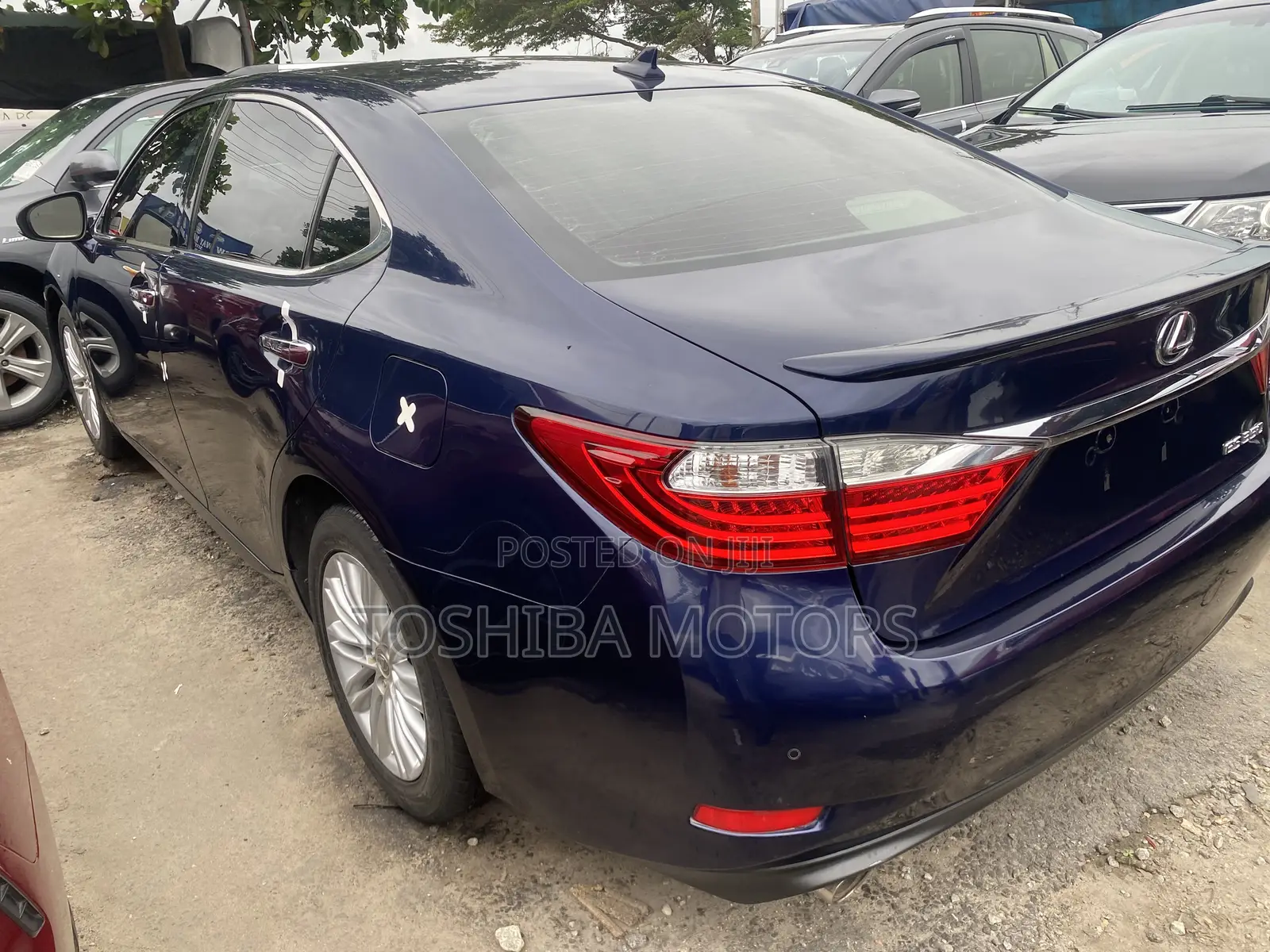 Lexus ES 350 FWD 2015 Blue