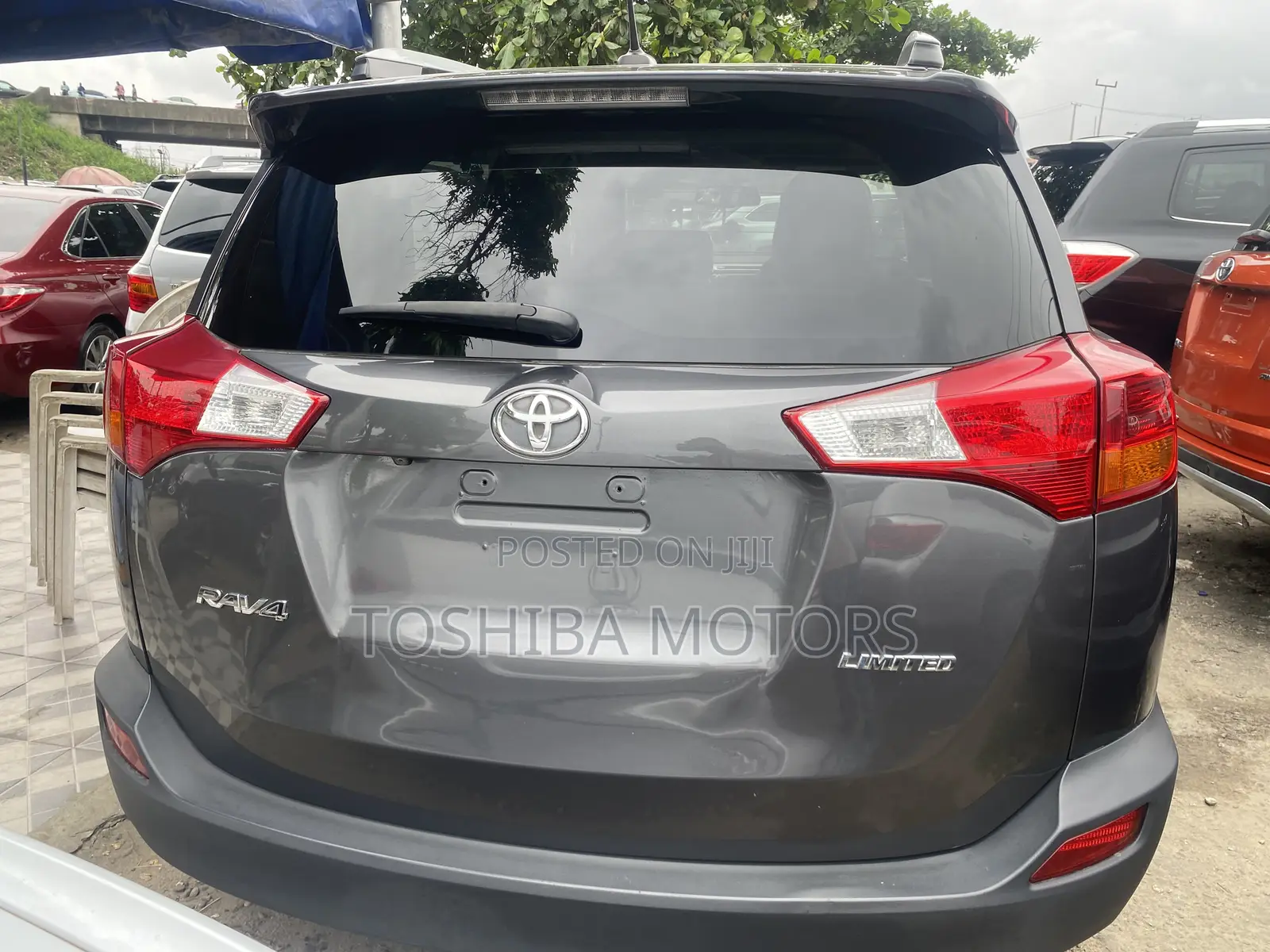Toyota RAV4 Limited 4dr SUV AWD (2.5L 4cyl 6A) 2018 Gray