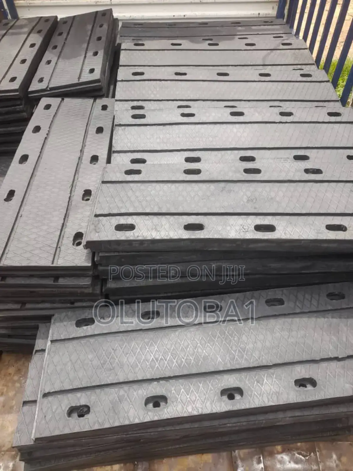 Elastomeric Laminated Bridge Bearing Pad and Expansion Joint