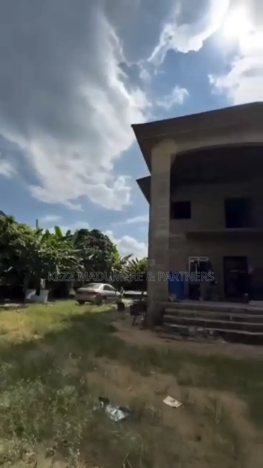 6bdrm Duplex in Mandela Estate Sars for sale
