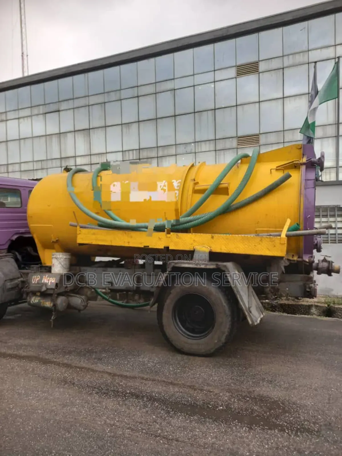 Sewage Evacuation Service in Lekki Scheme