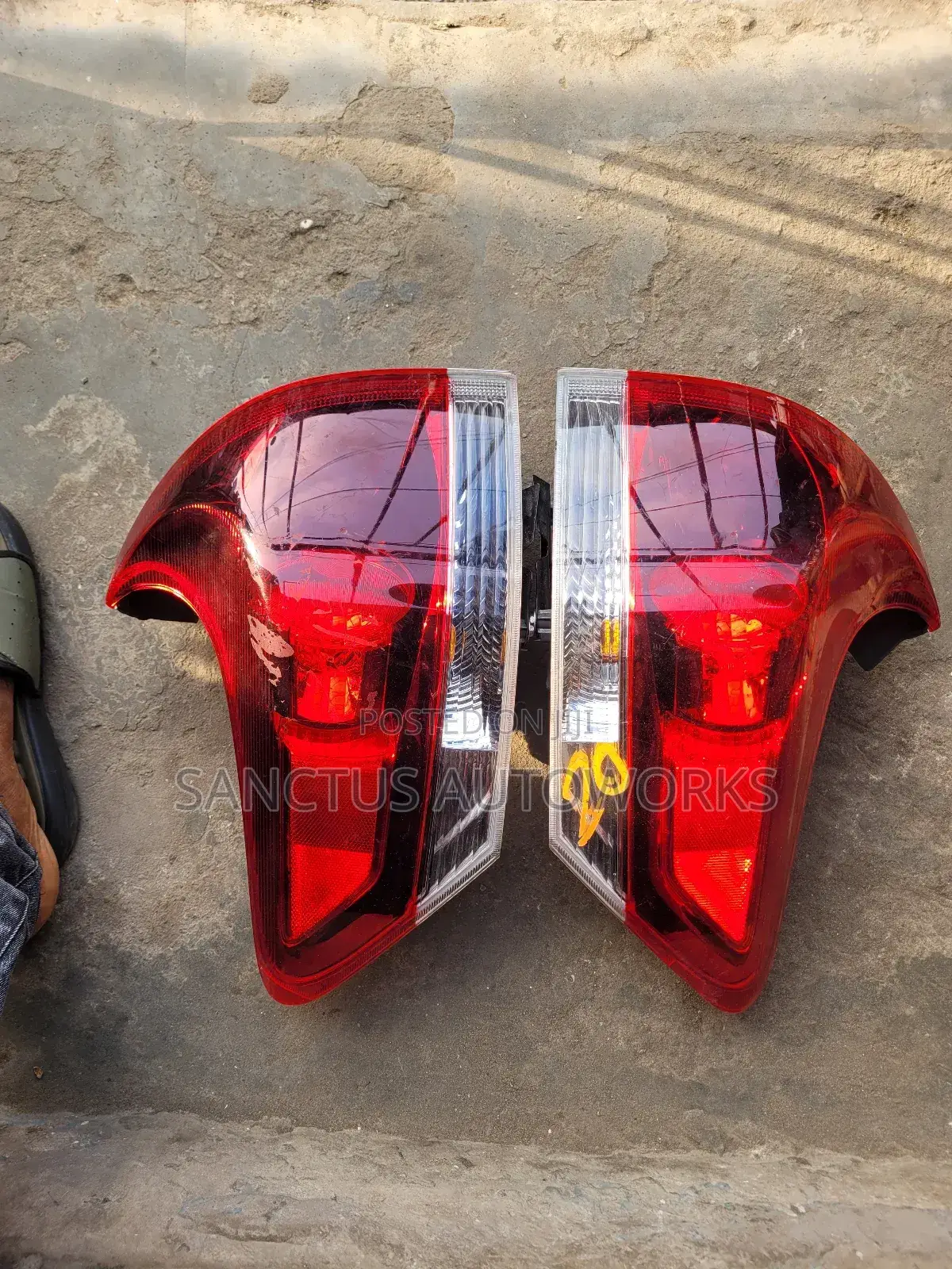 Rear Light Toyota Venza 2015
