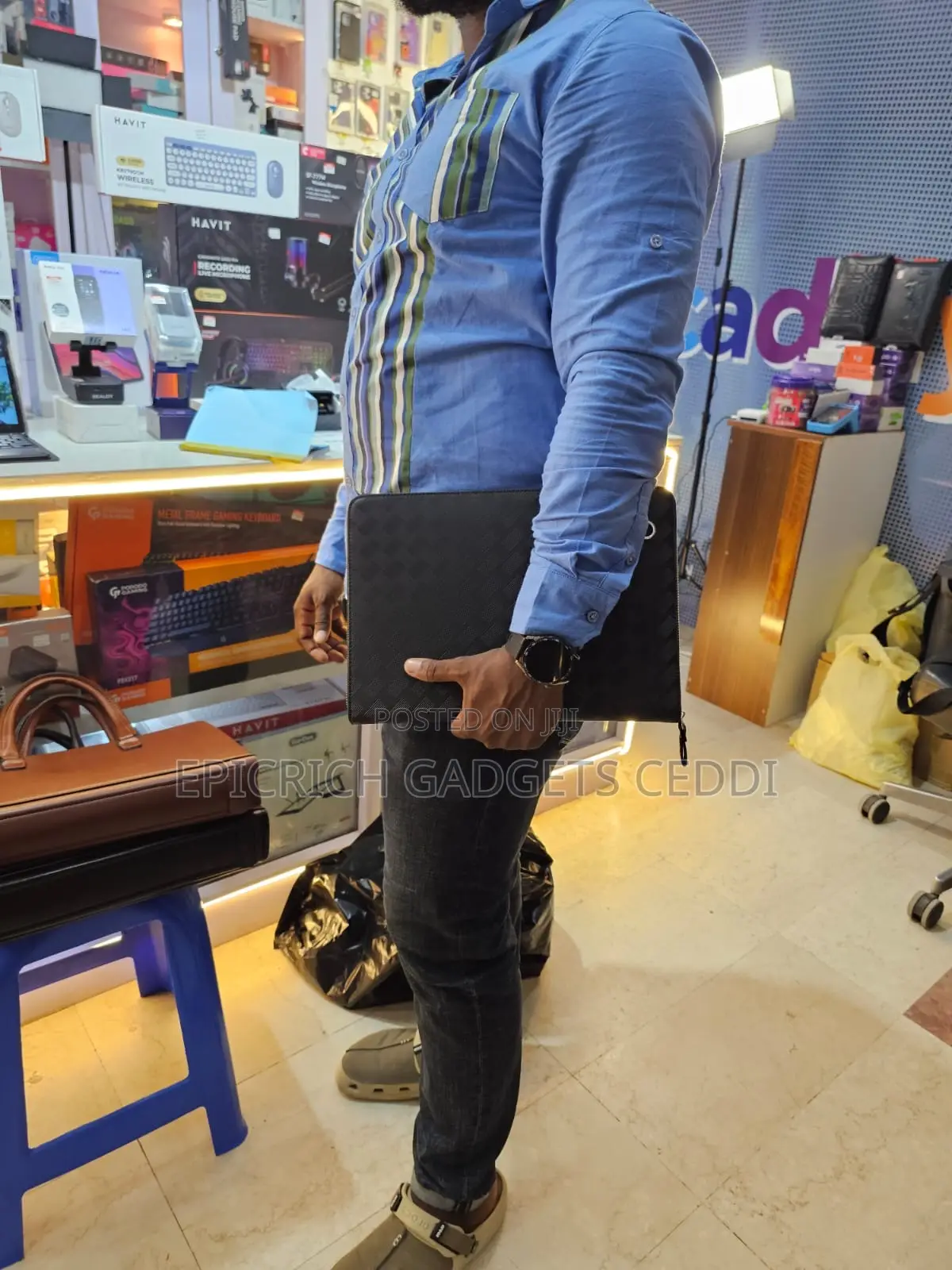 Men's Side Clutch Laptop/Tablet Bag