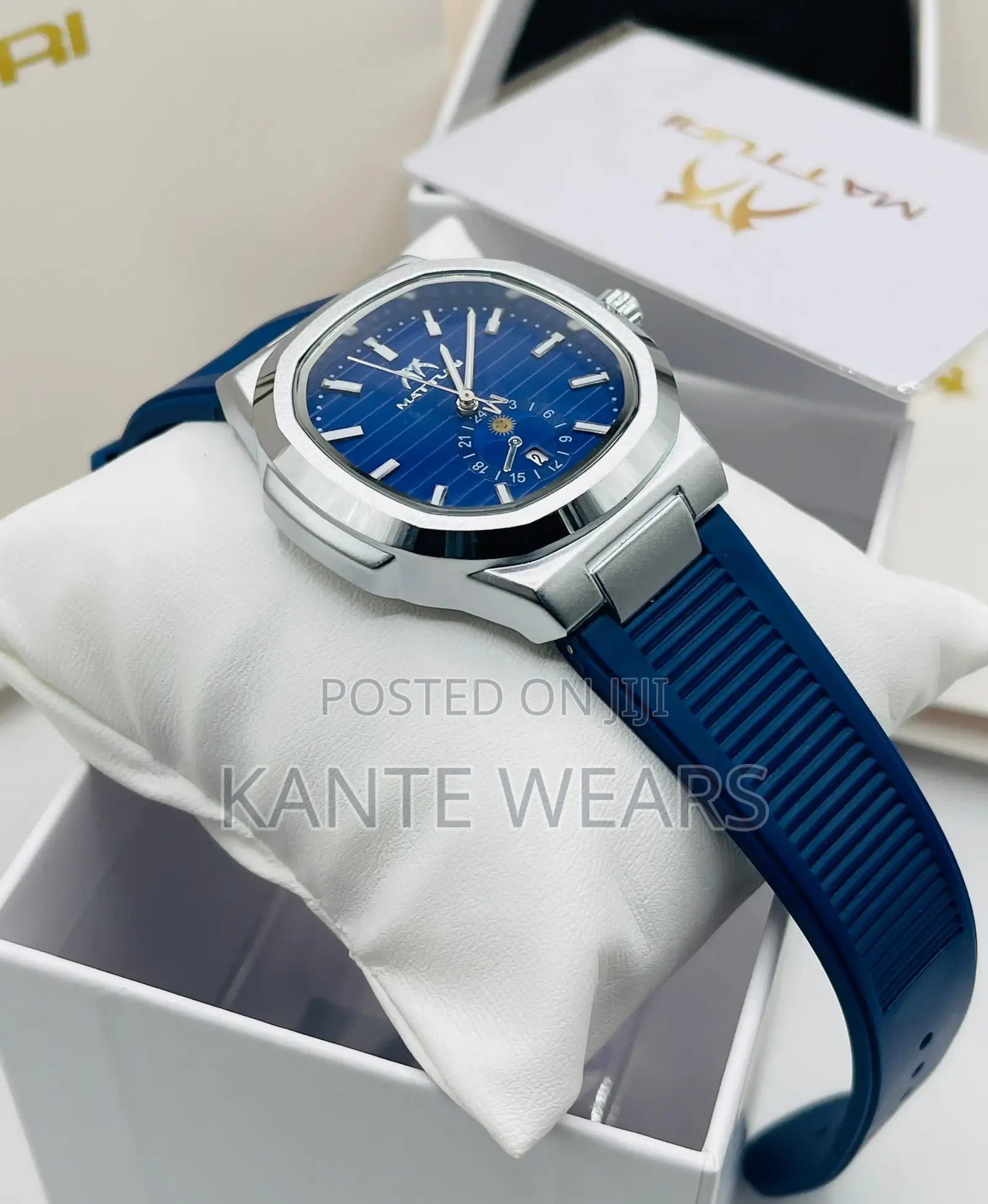 Rubber Waterproof Wristwatch