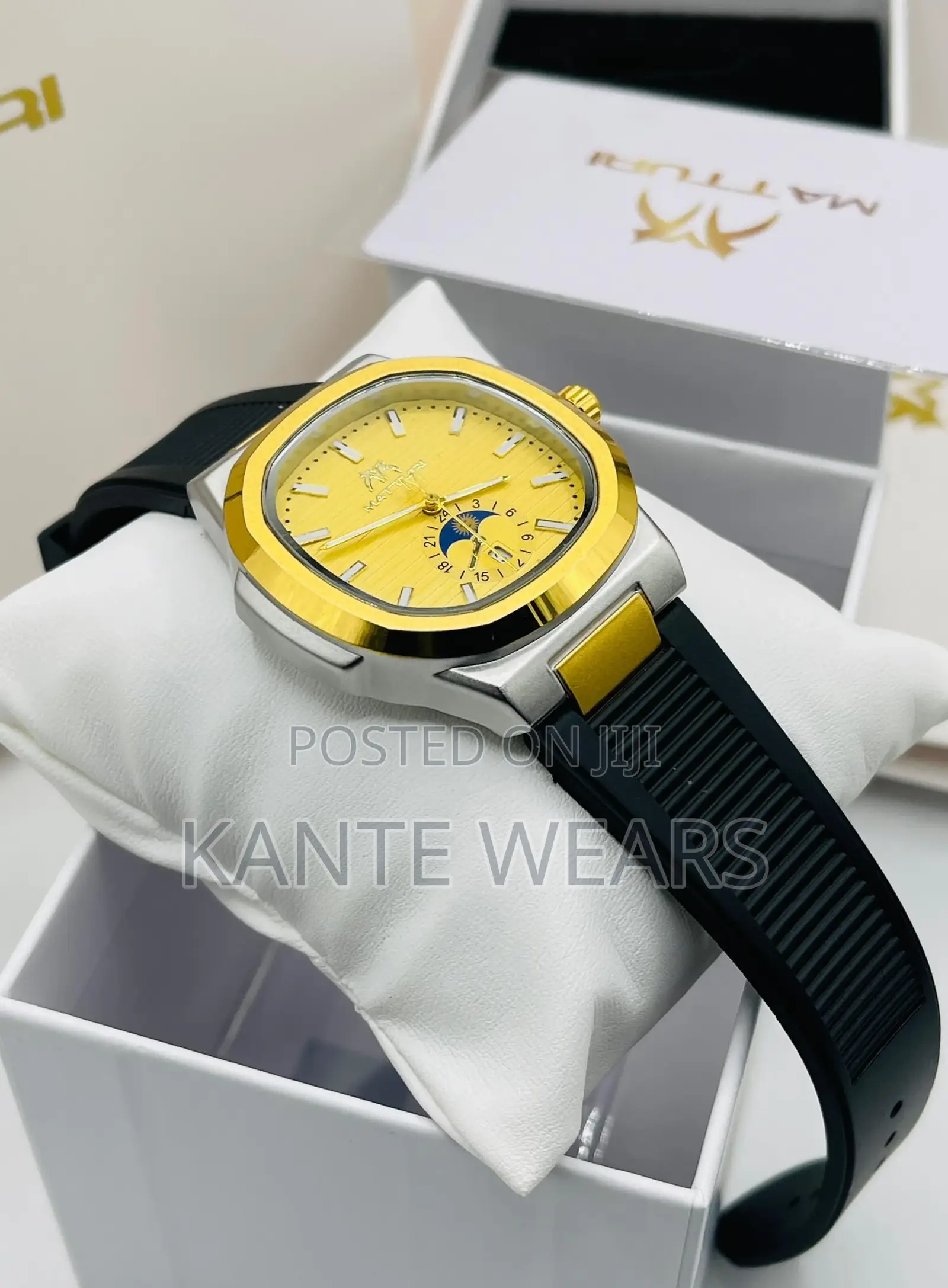 Rubber Waterproof Wristwatch