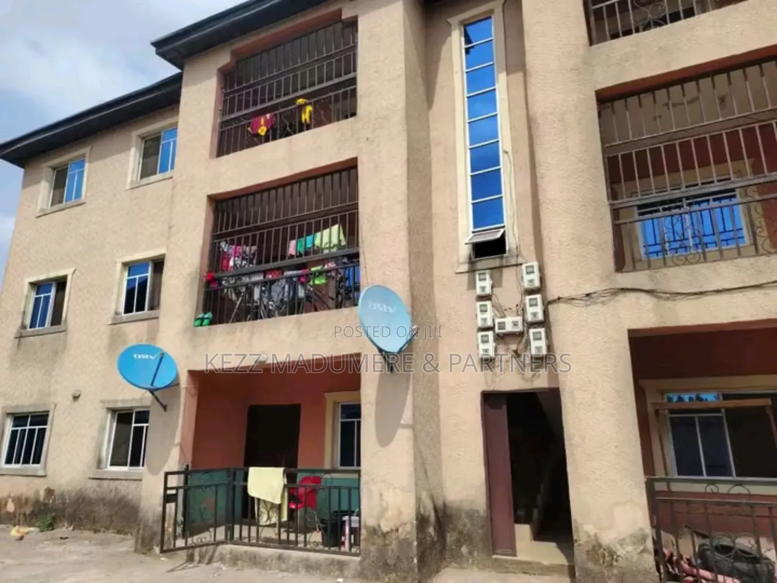 6bdrm Block of Flats in Umuguma Owerri Imo for sale