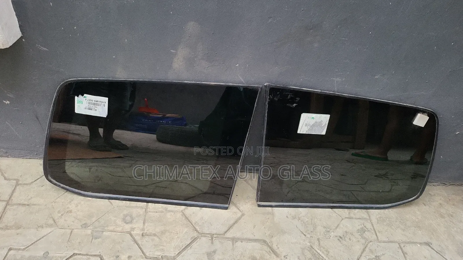 Toyota Landcrusier 2013 Vent Glass Available We Deliver