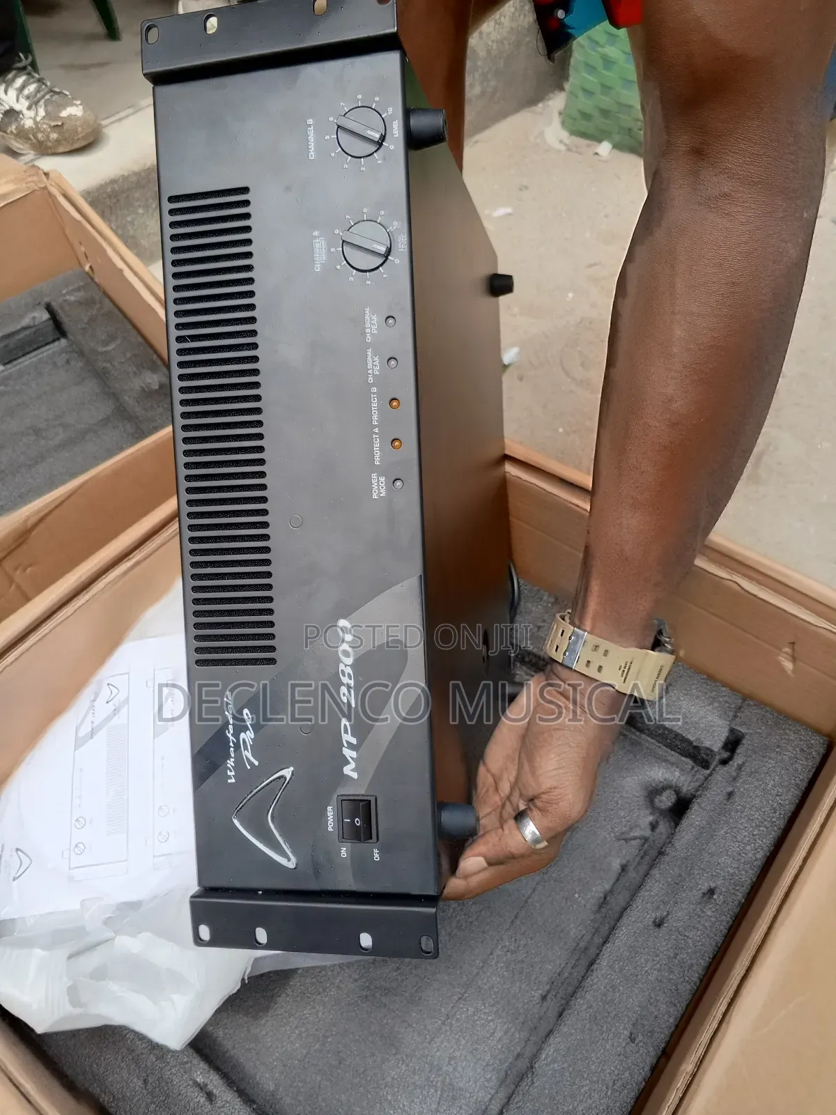 Wharfedele Pro Mp2800 Powered Amplifier for Your Heavy Duty