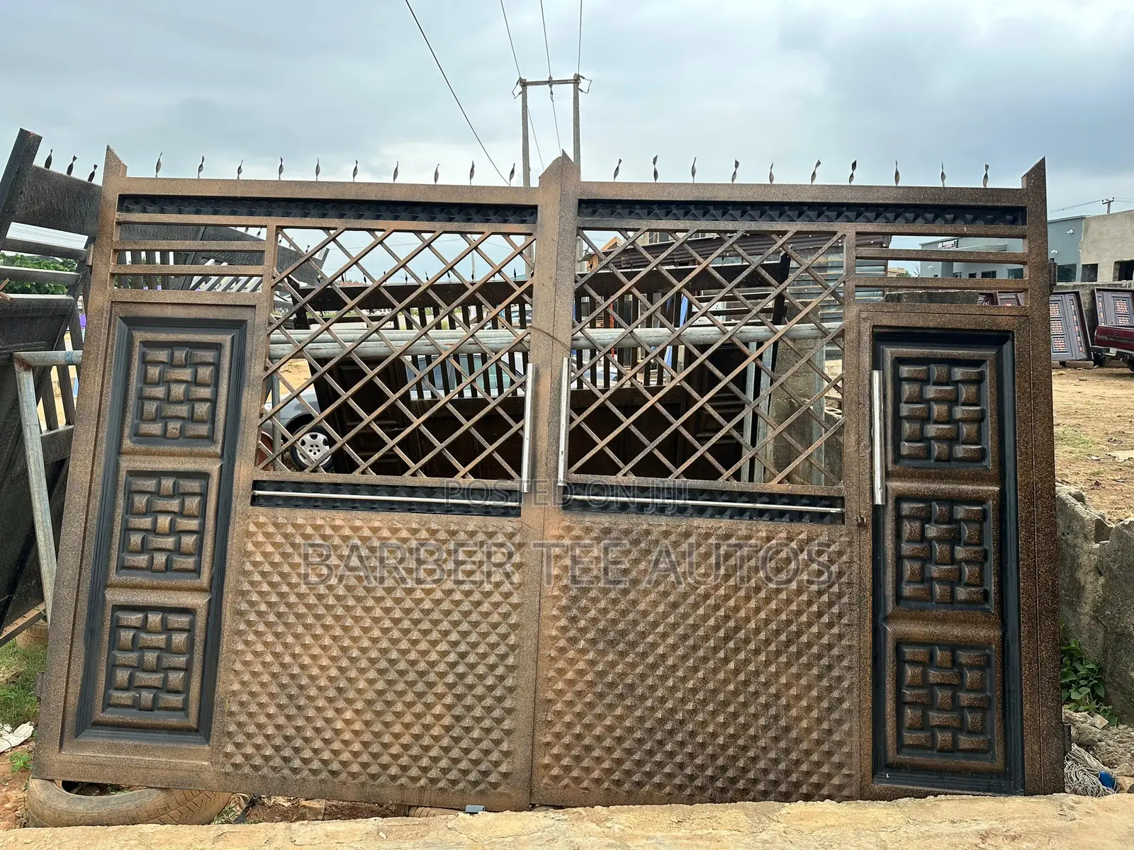 Opening Gate Sliding Gate 12ft by 8ft